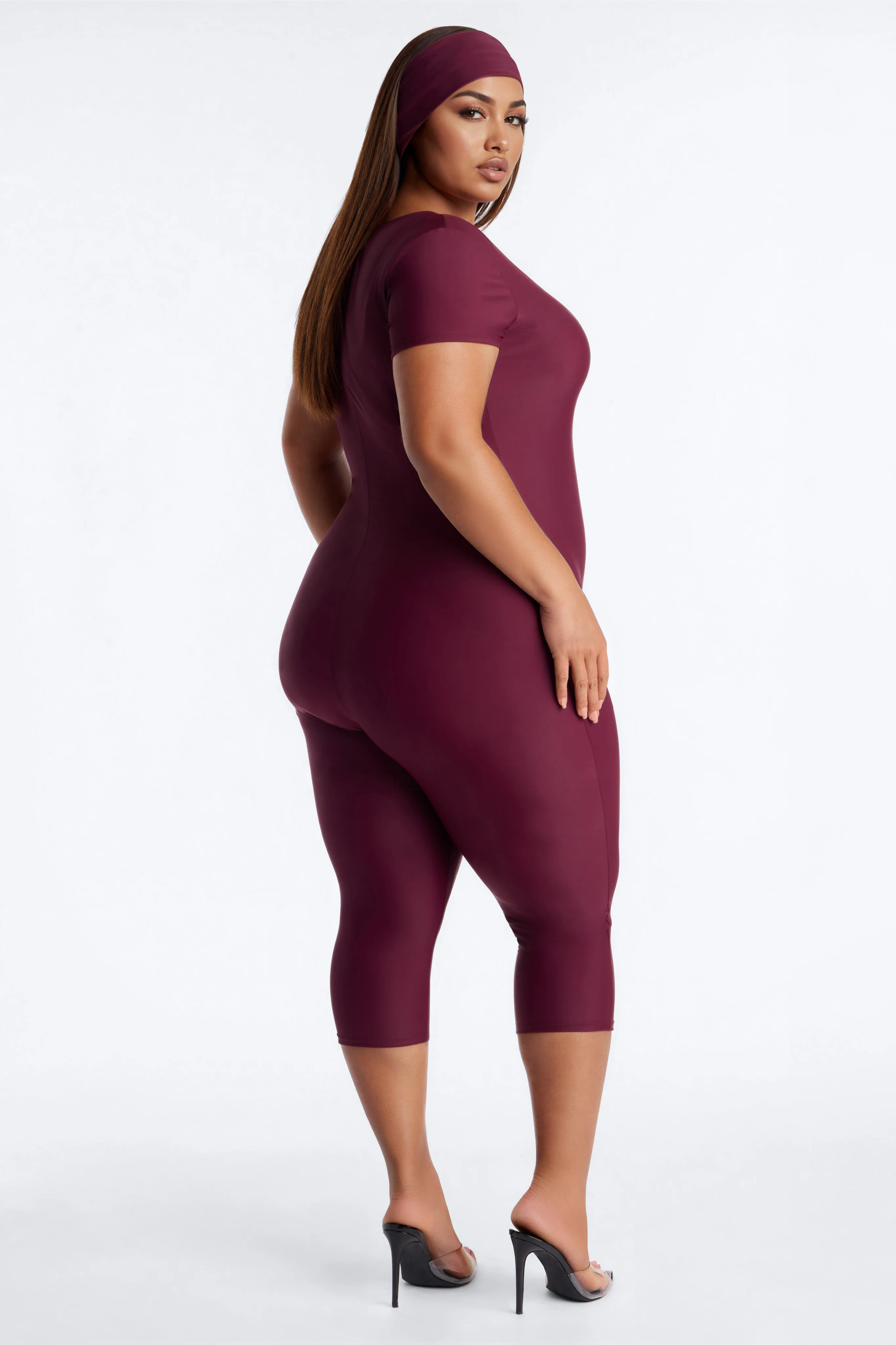 Mia Plunge Neck 2 piece Capri Jumpsuit - Burgundy - Image 4