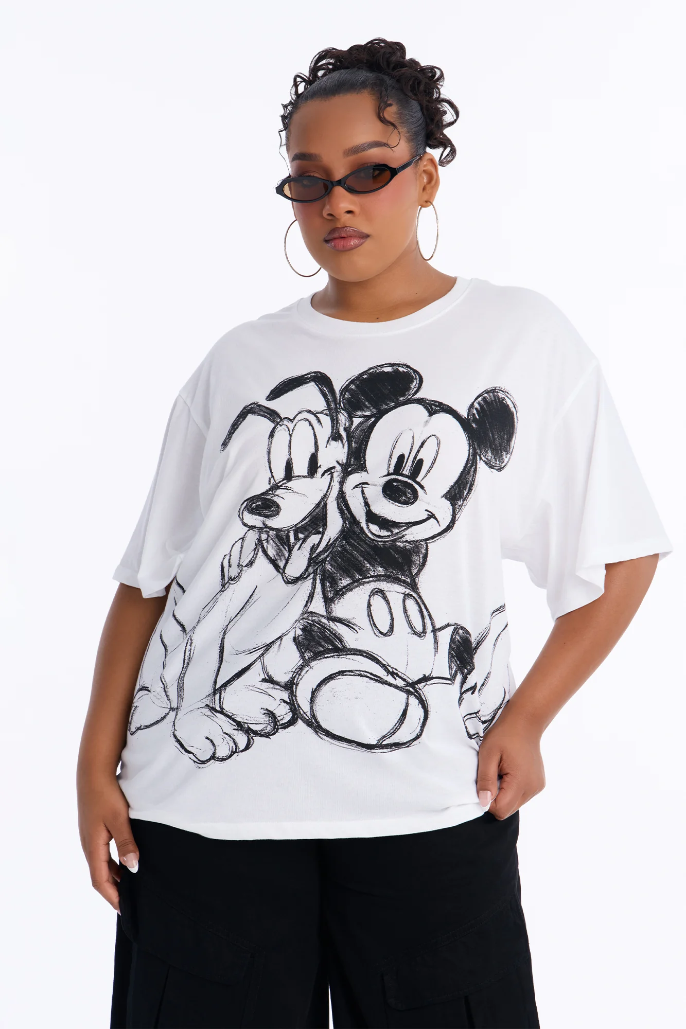 Mickey Mouse And Pluto Drop Shoulder Tee - White - Image 4