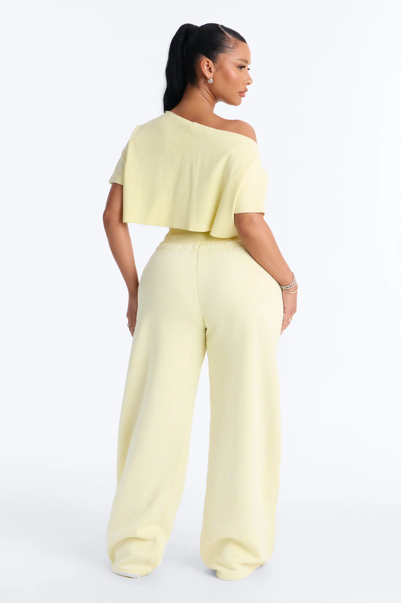 Mila Off Shoulder Top And Sweatpant Set - Yellow - Image 4