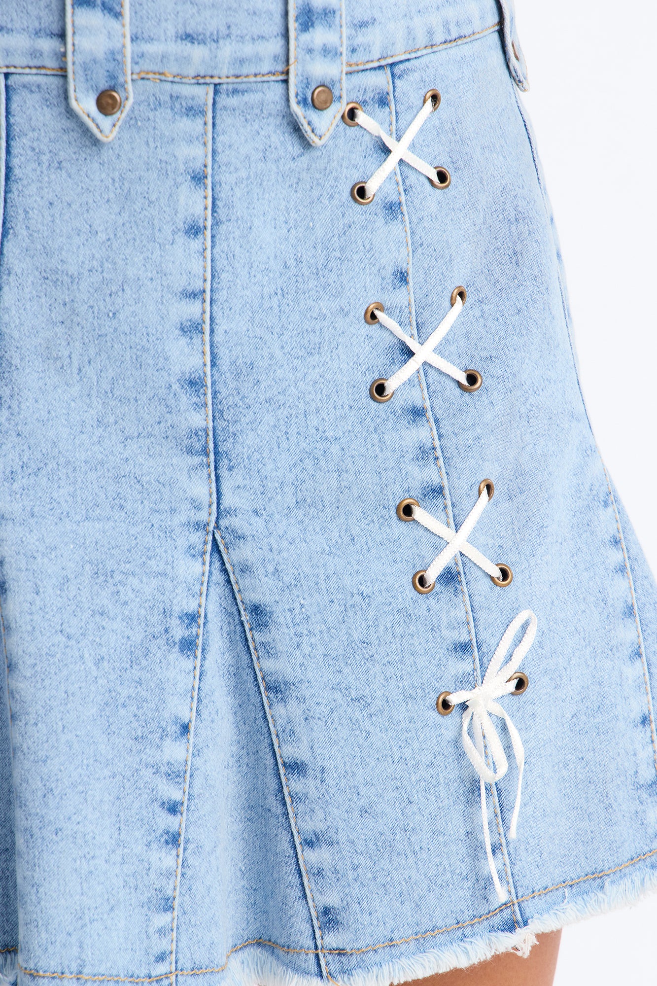 Mini By Your Side Denim Skirt - Medium Wash - Image 3