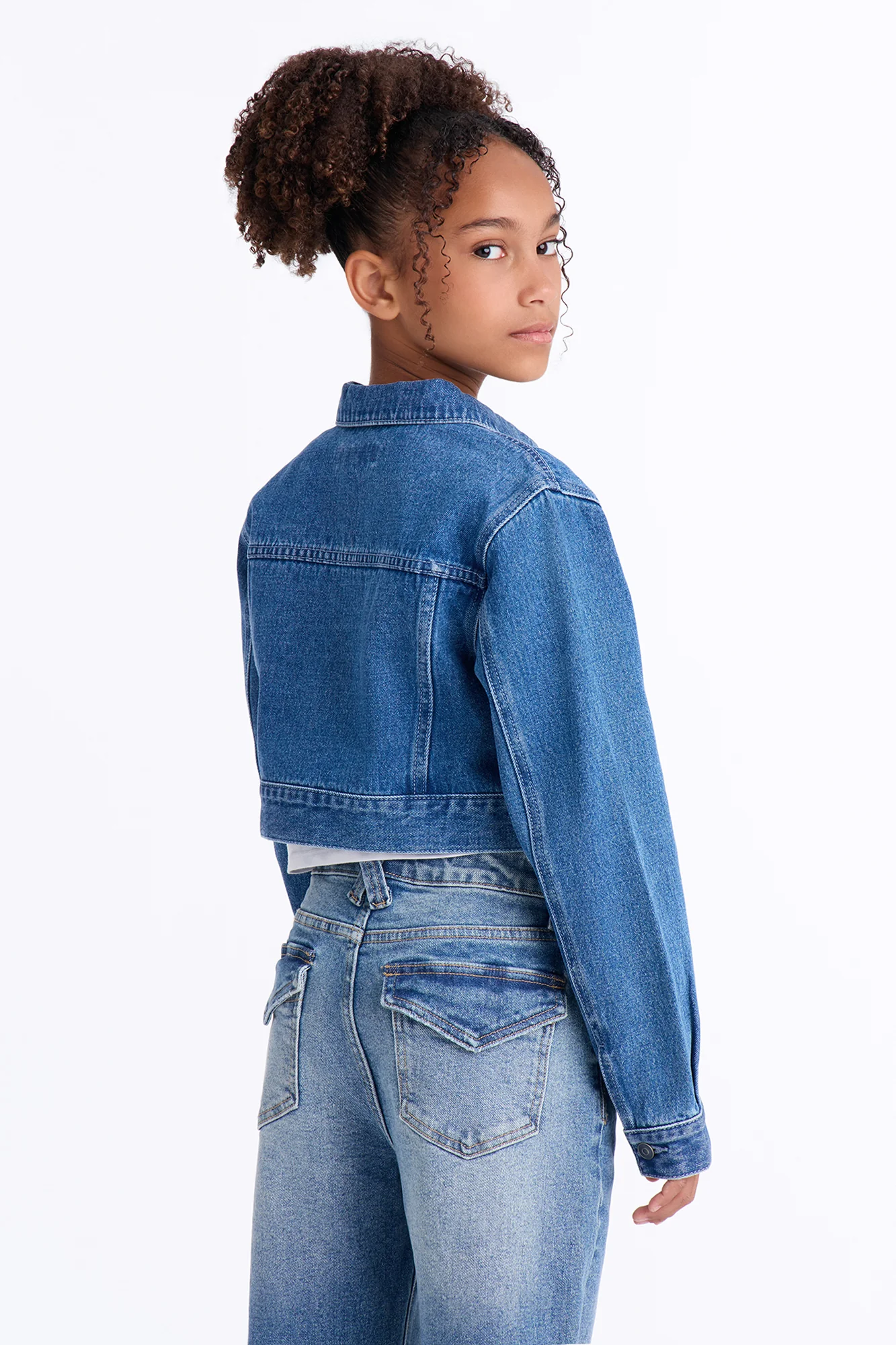 Mini Cora Super Cropped Denim Jacket - Medium Wash - Image 5