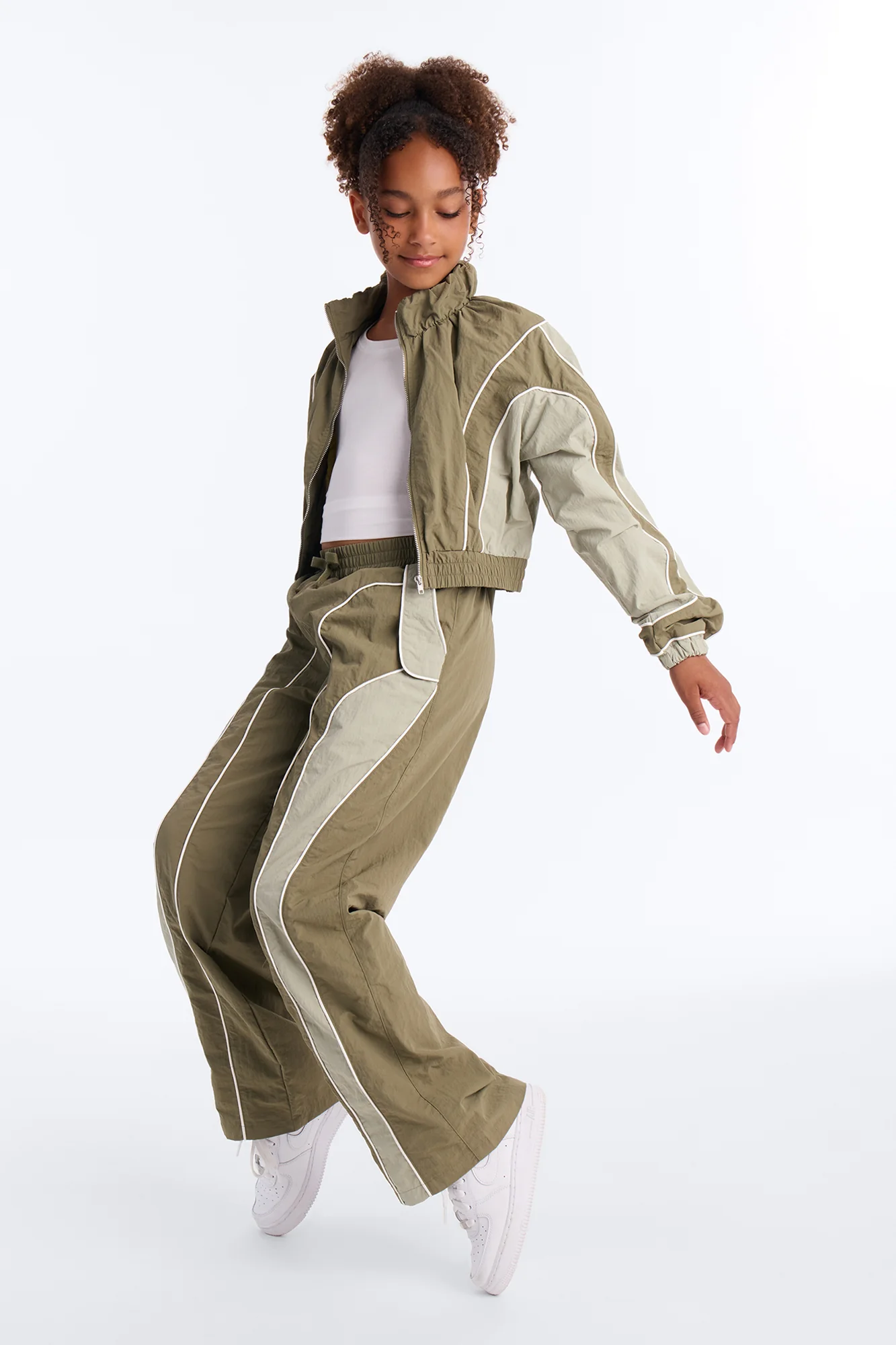 Mini New Era Colorblock Windbreaker Jacket - Sage - Image 3