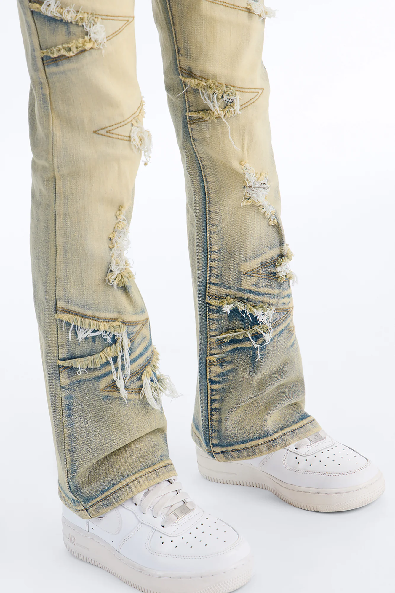Mini Stacked Skinny Flare Triangle Fray Jeans - Light Wash - Image 4