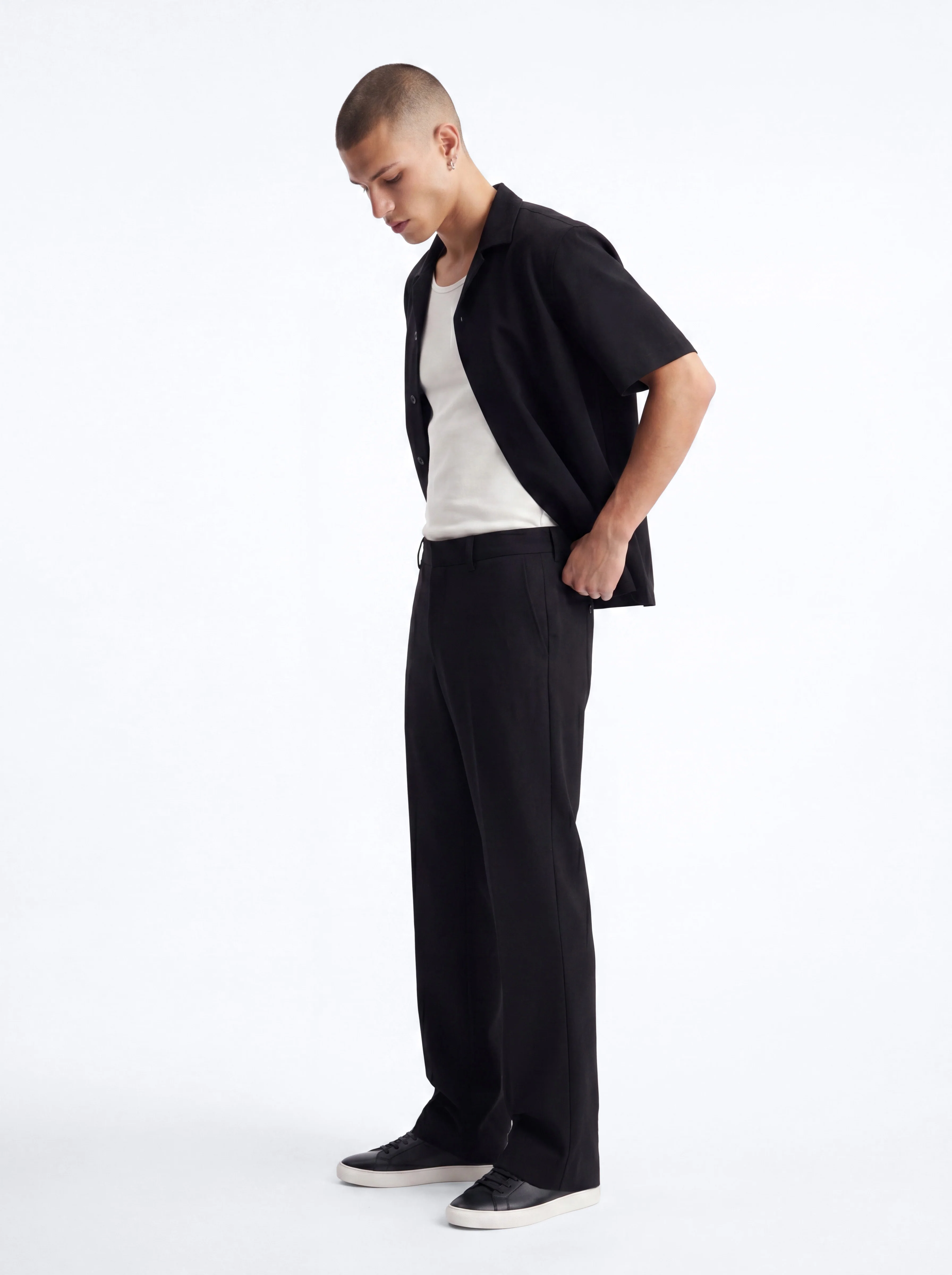 Modern Essential Relaxed Straight Hybrid Waist Trouser - Black