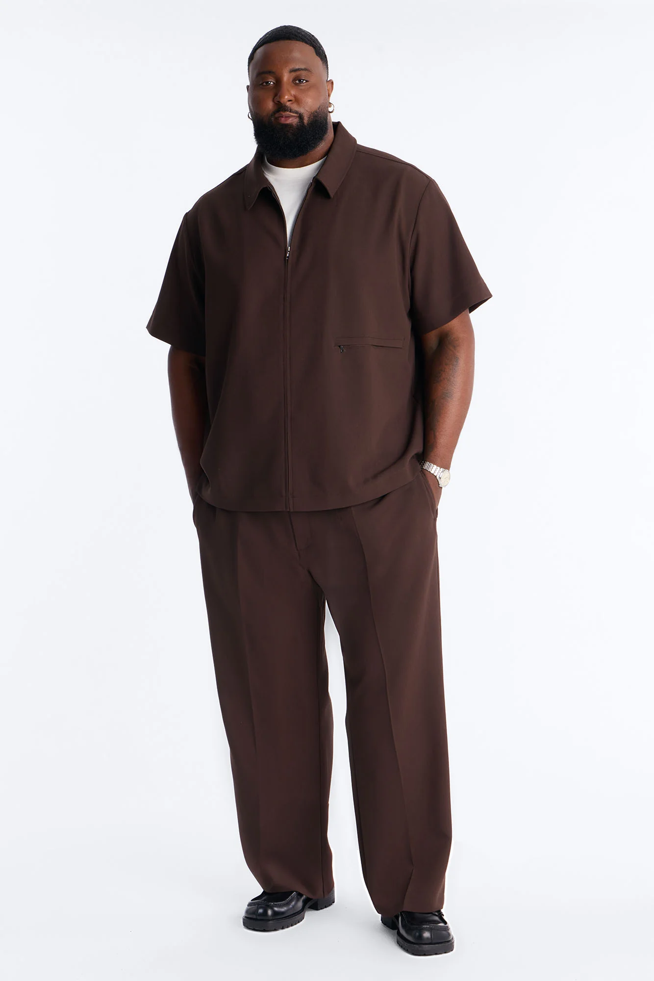 Modern Essential Relaxed Straight Hybrid Waist Trouser - Chocolate - Image 5