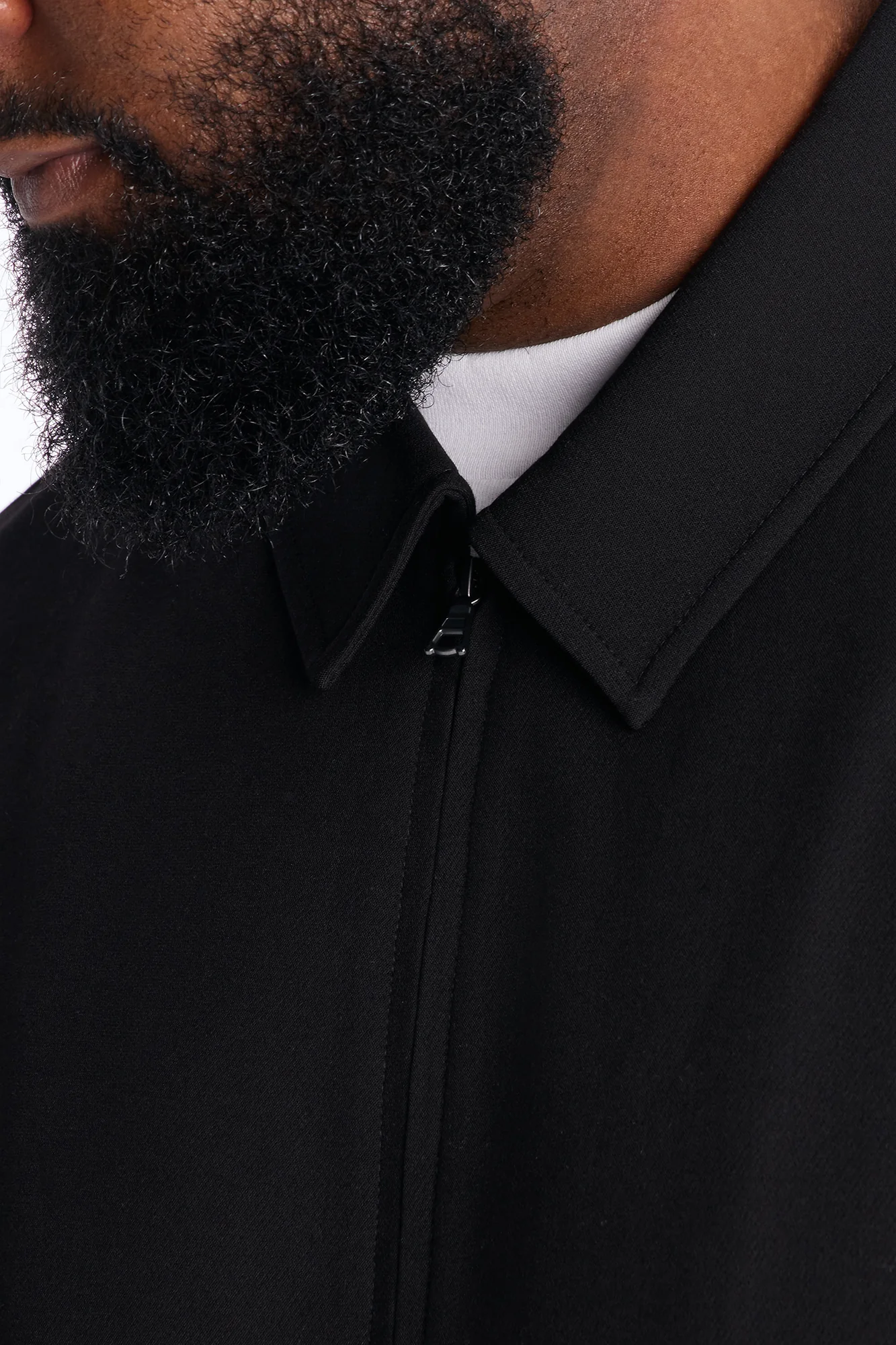Modern Essential Short Sleeve Zip Collar Shirt - Black - Image 6