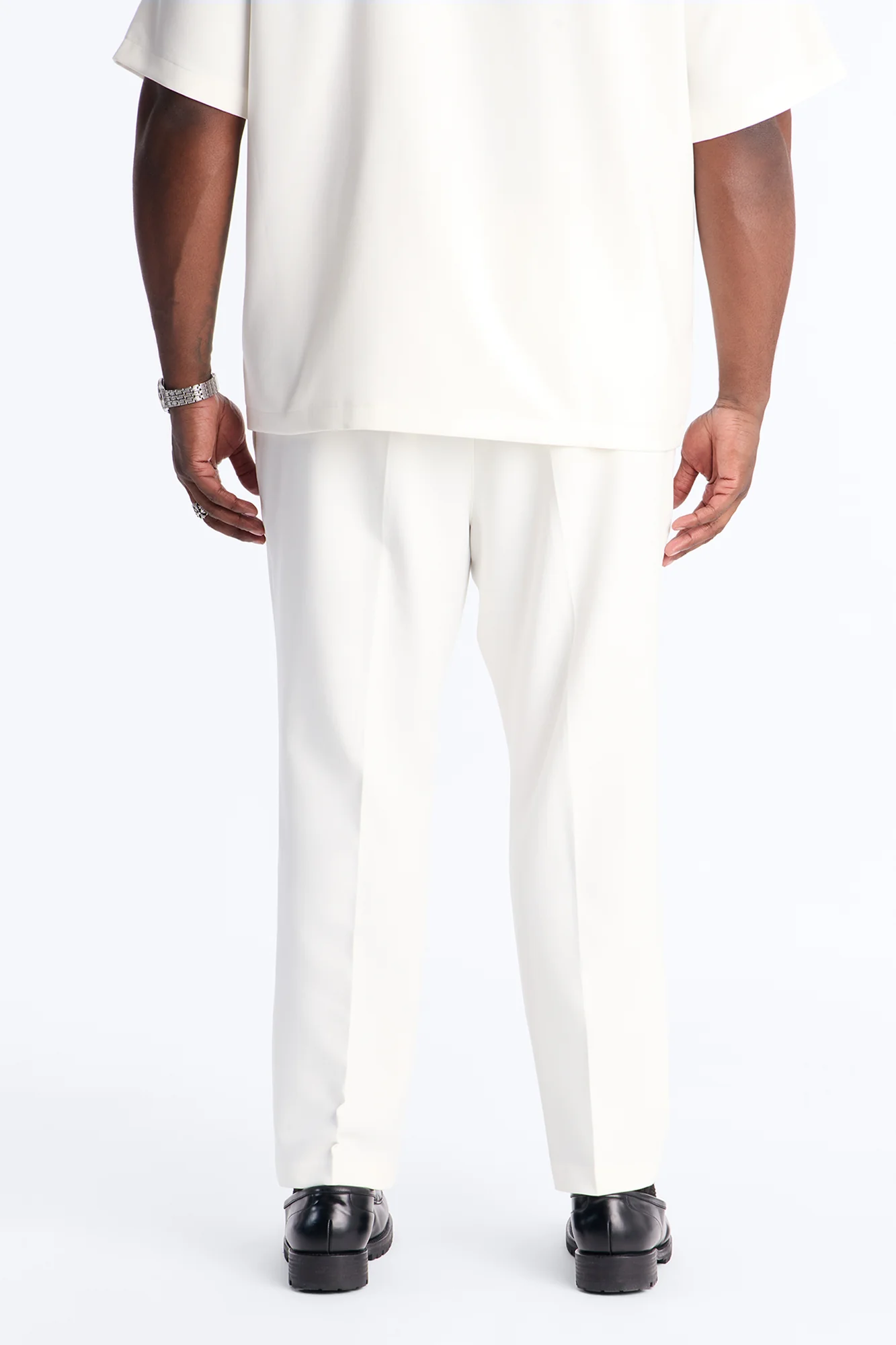 Modern Essential Slim Trouser - Off White - Image 7