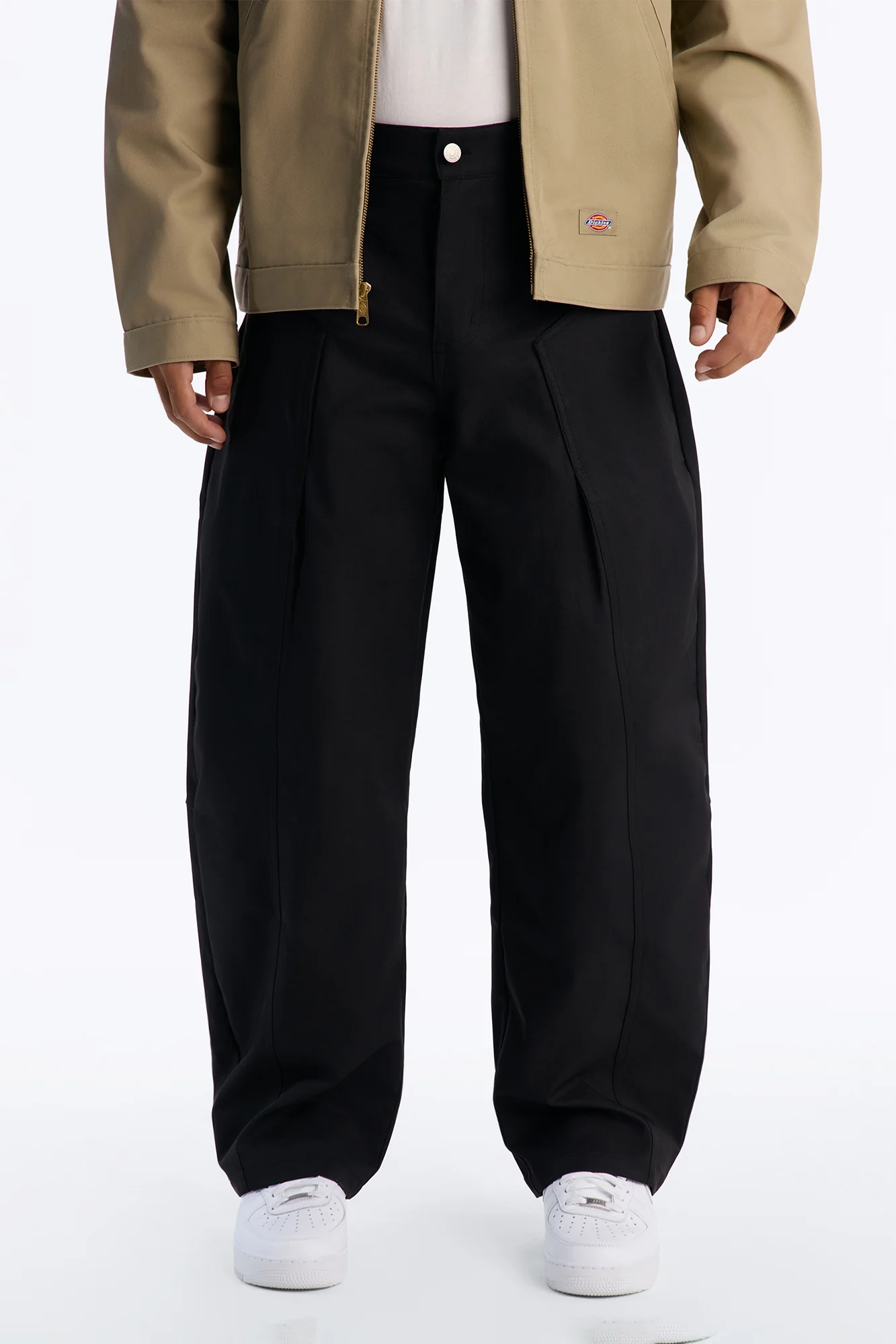 Monaco Tech Barrel Pant - Black - Image 5