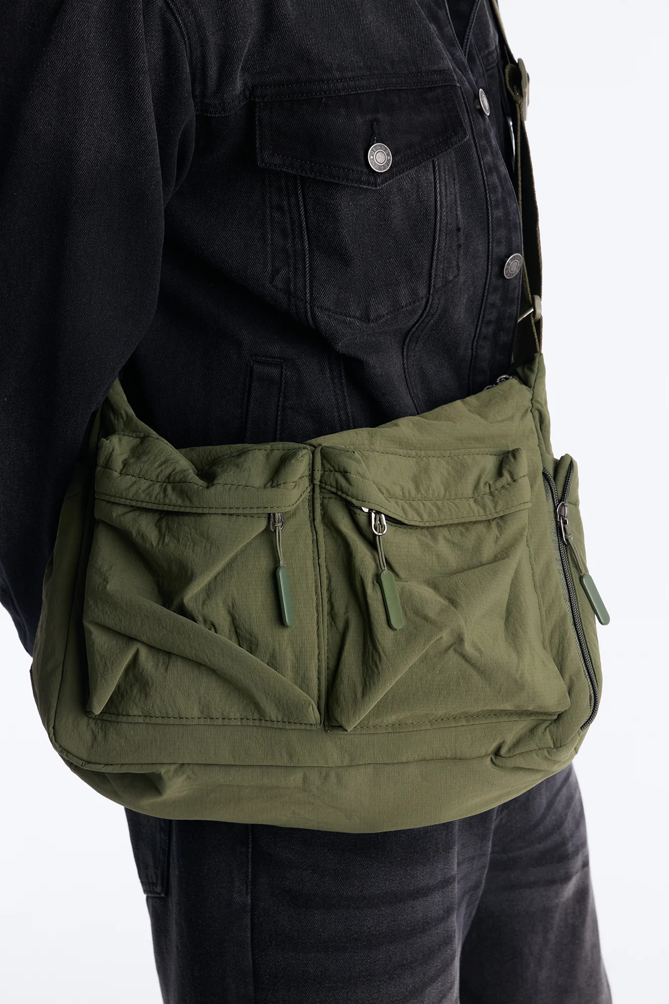 On The Go Utility Travel Messenger Bag - Olive - Image 4