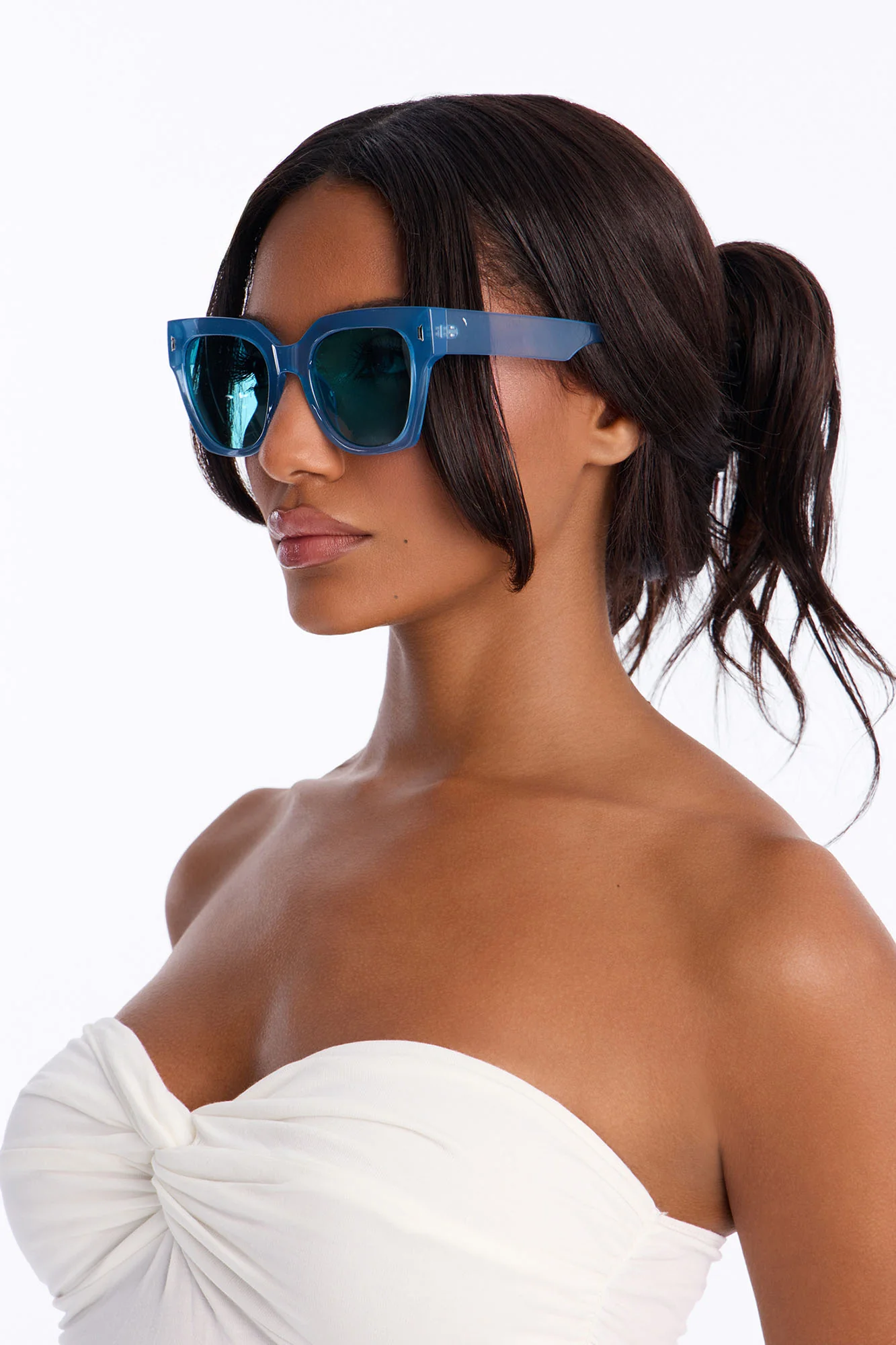 Palm Coast Wave Sunglasses - Blue - Image 4
