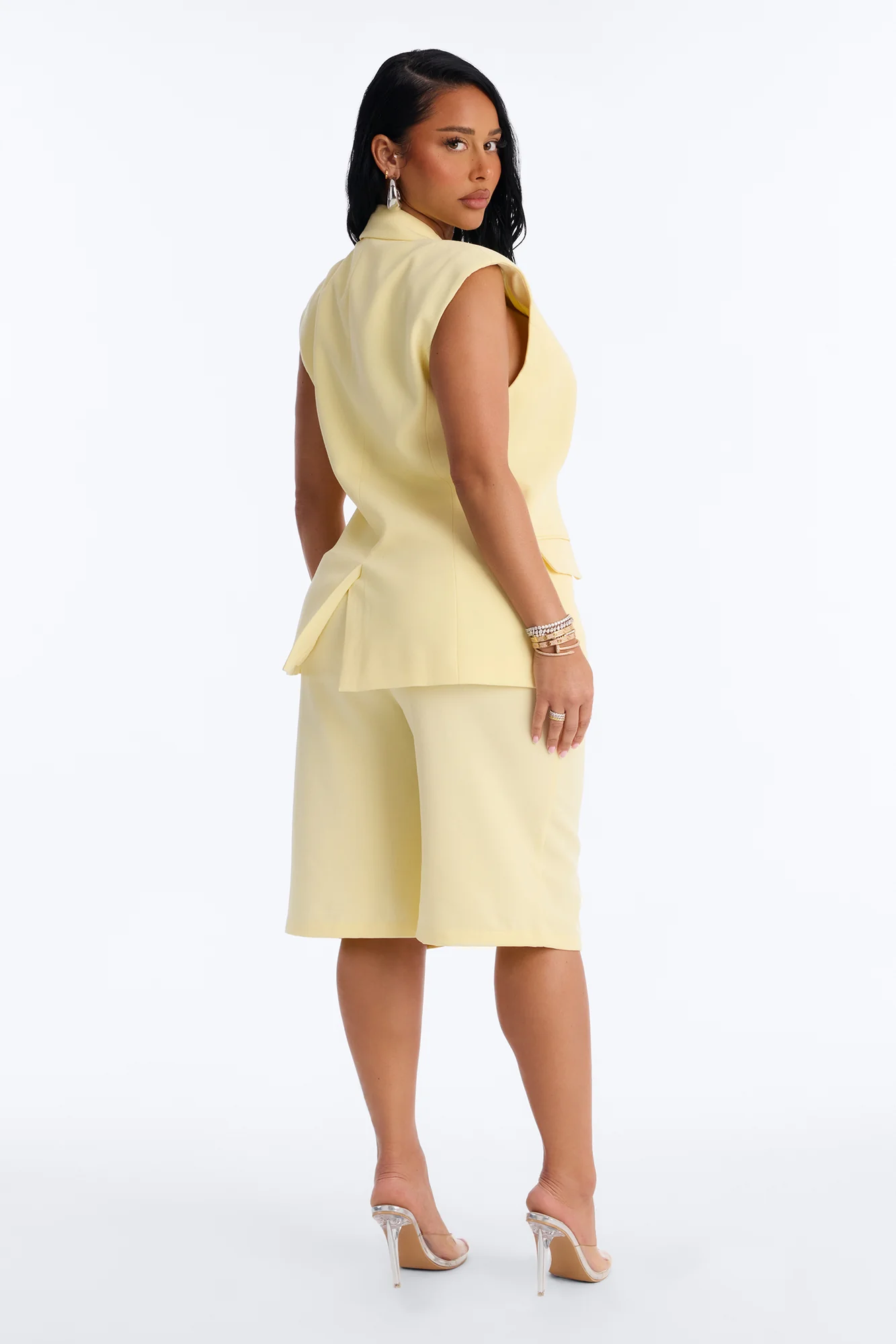 Paloma Linen Bermuda Short - Yellow - Image 4