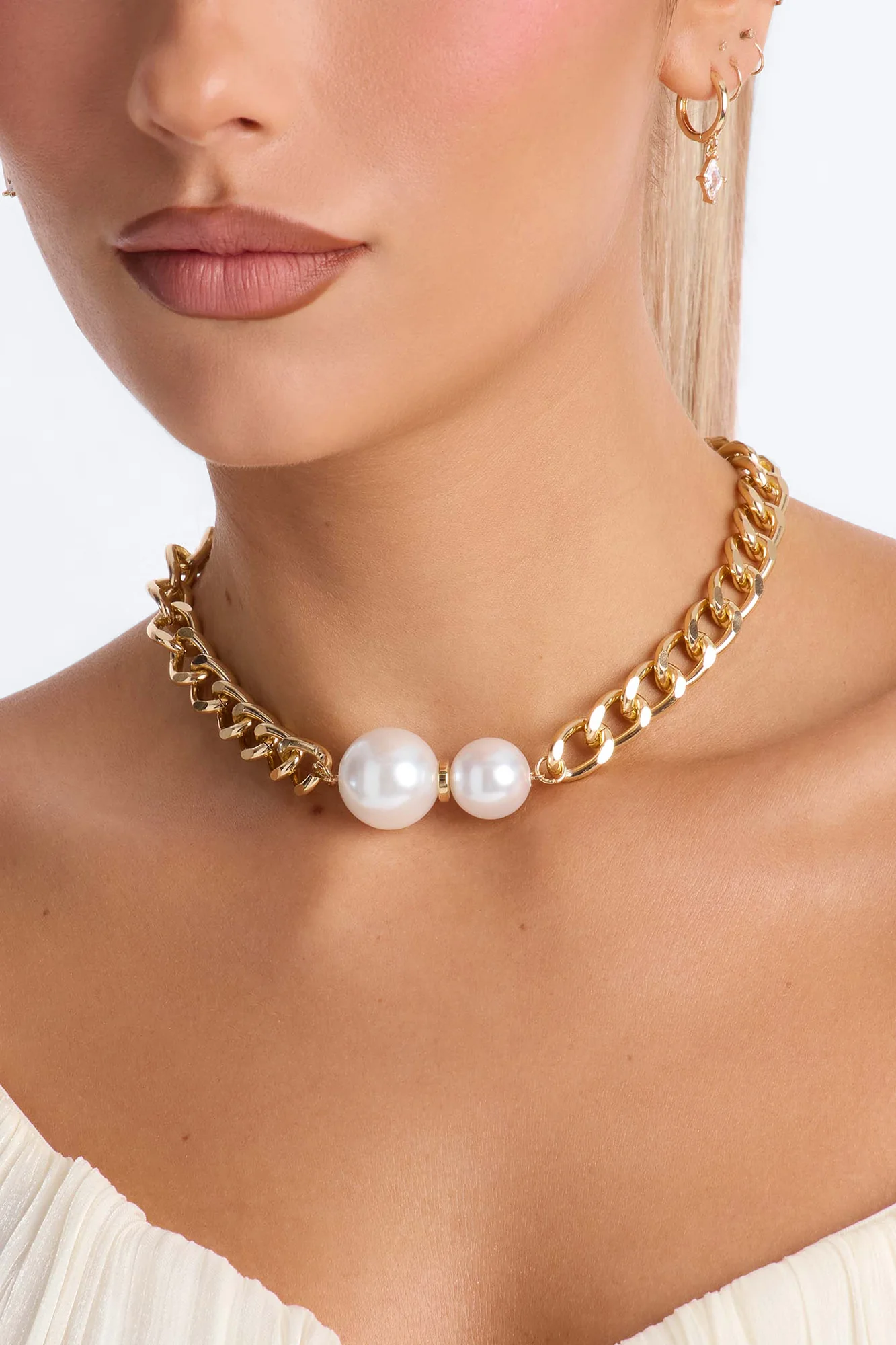 Pearl Kiss Choker - Gold