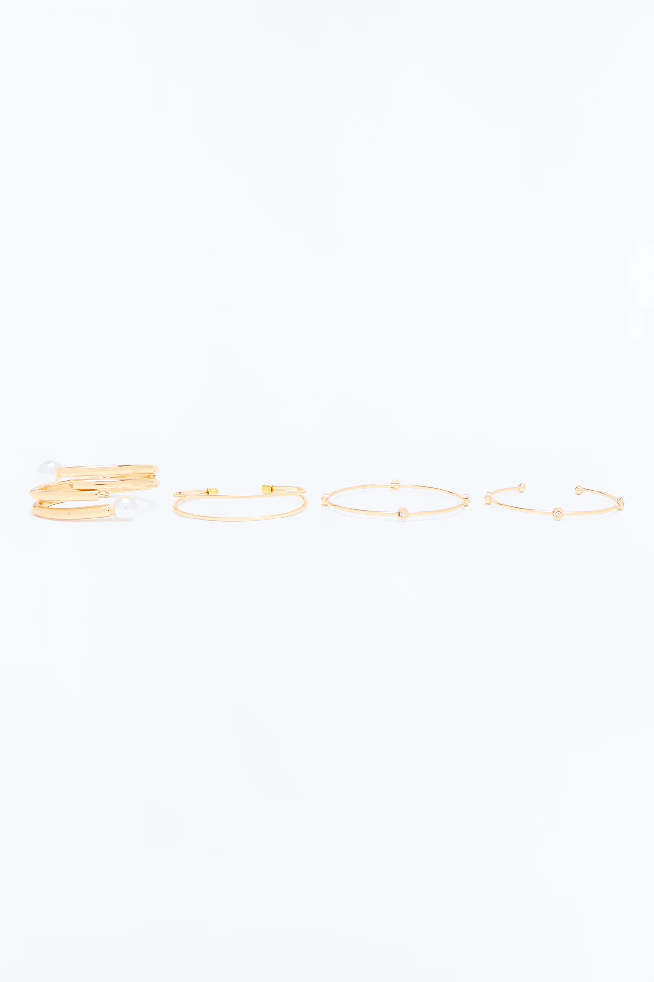 Place It On Me 4 Piece Bracelet Set - Gold - Image 3