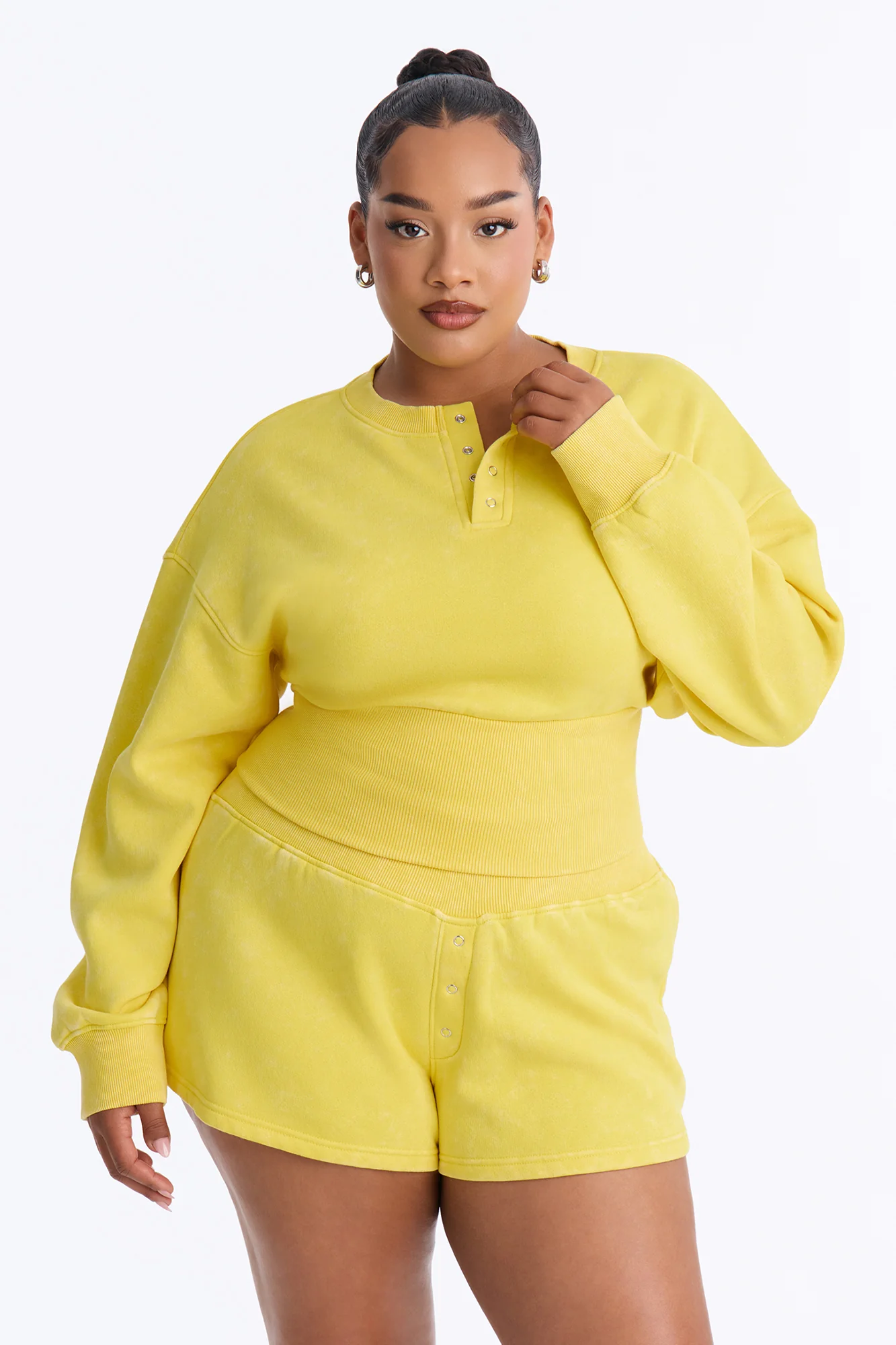 Reese Cinched Waist Fleece Short Set - Yellow - Image 6