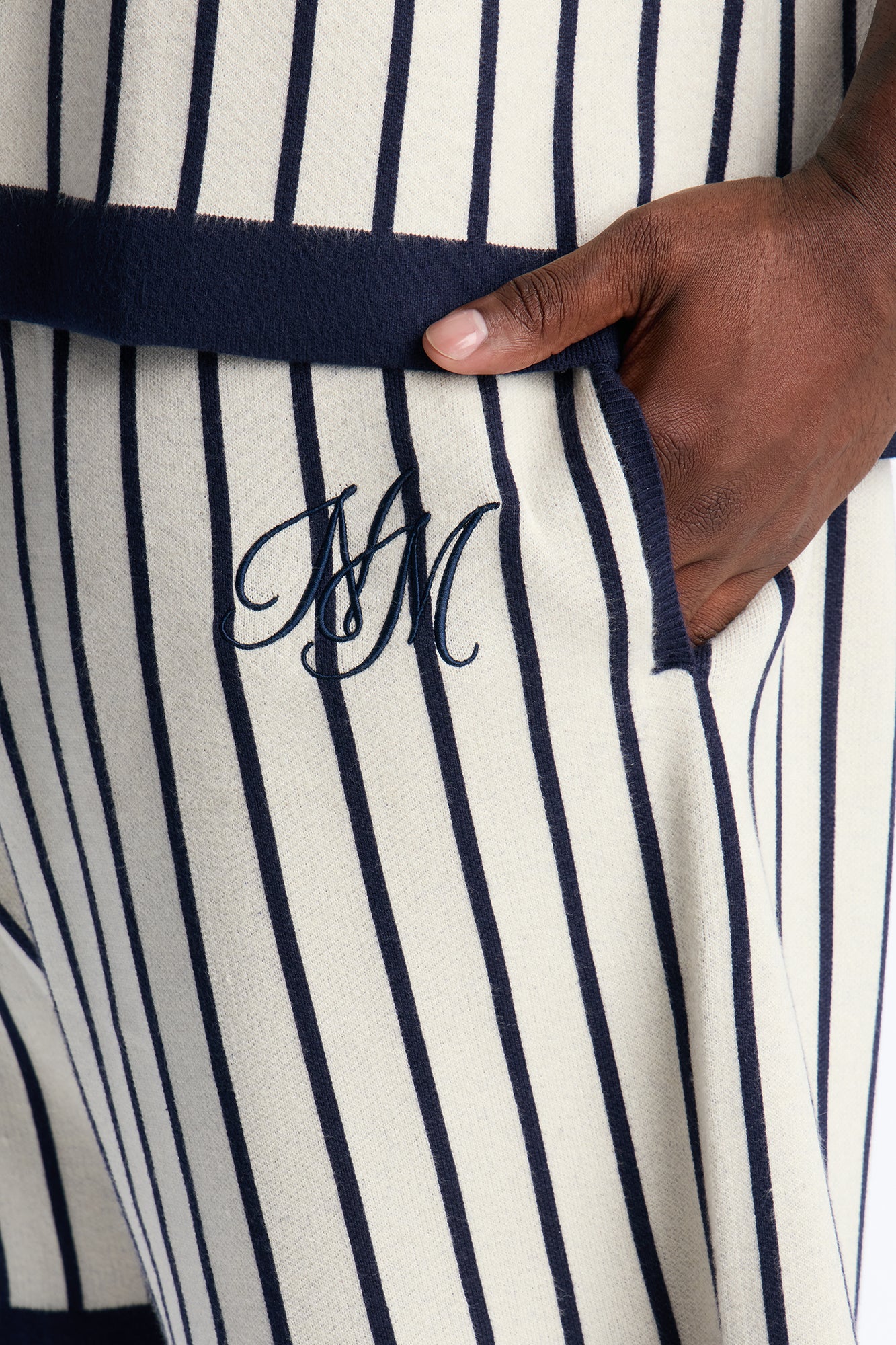 Relaxed Estate Stripe Short - Navy - Image 10