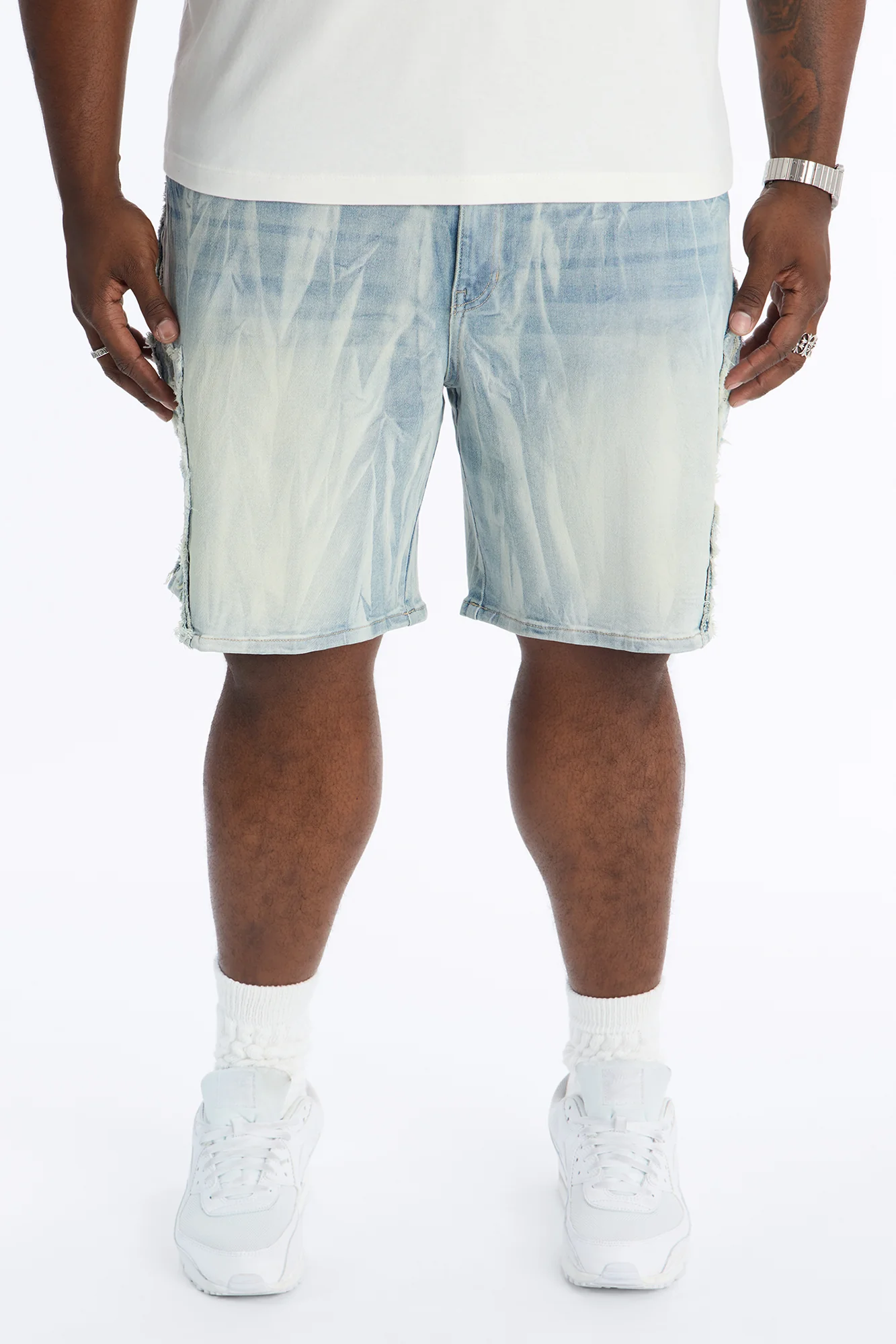 Relaxed Fray With Tapestry Sides Denim Short - Light Blue Wash - Image 2
