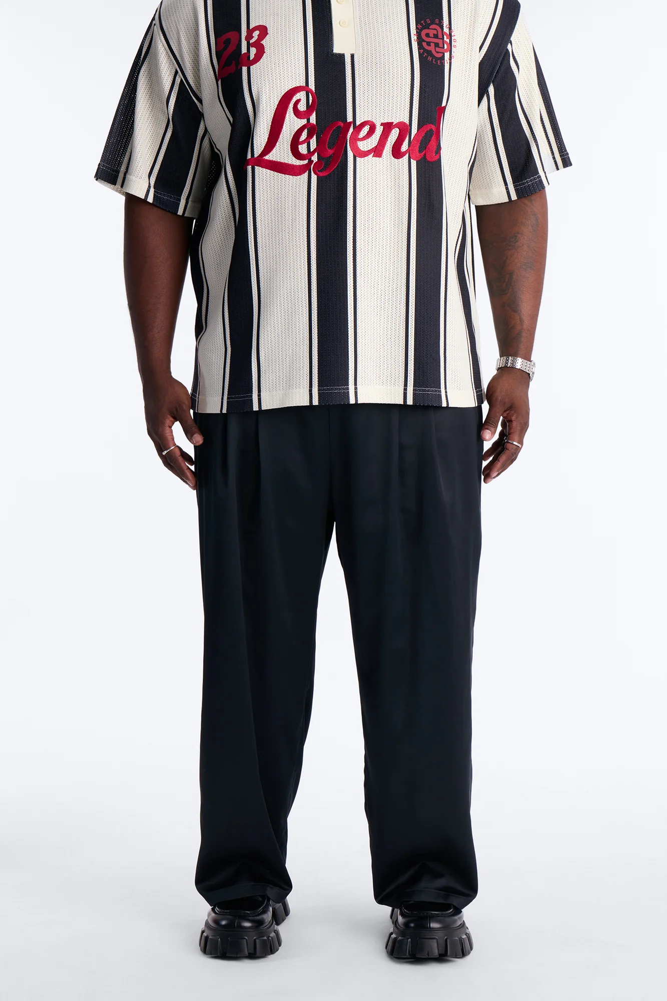 Relaxed Liquid Shadow Pleated Trouser - Black - Image 5