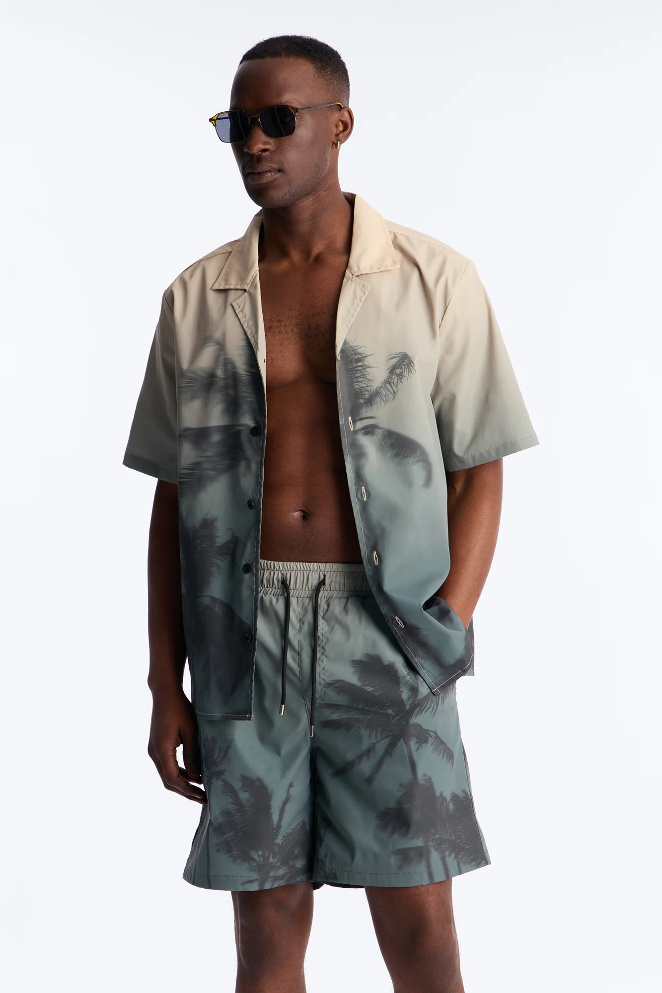 Relaxed Moab Breeze Cuban Collar Button Up Shirt - Taupe