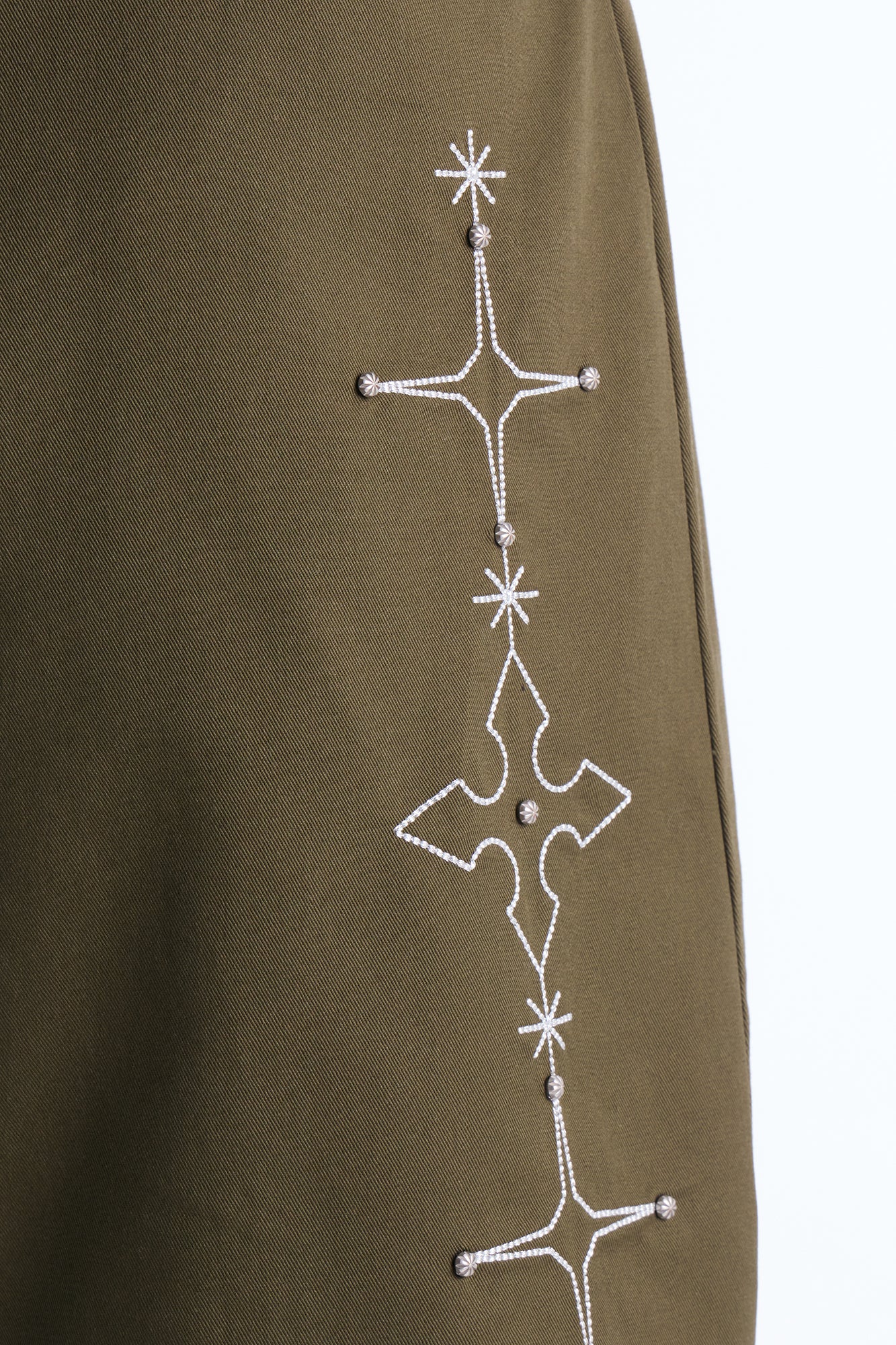 Relaxed Vatican City Stitched Embellished Short - Olive - Image 10