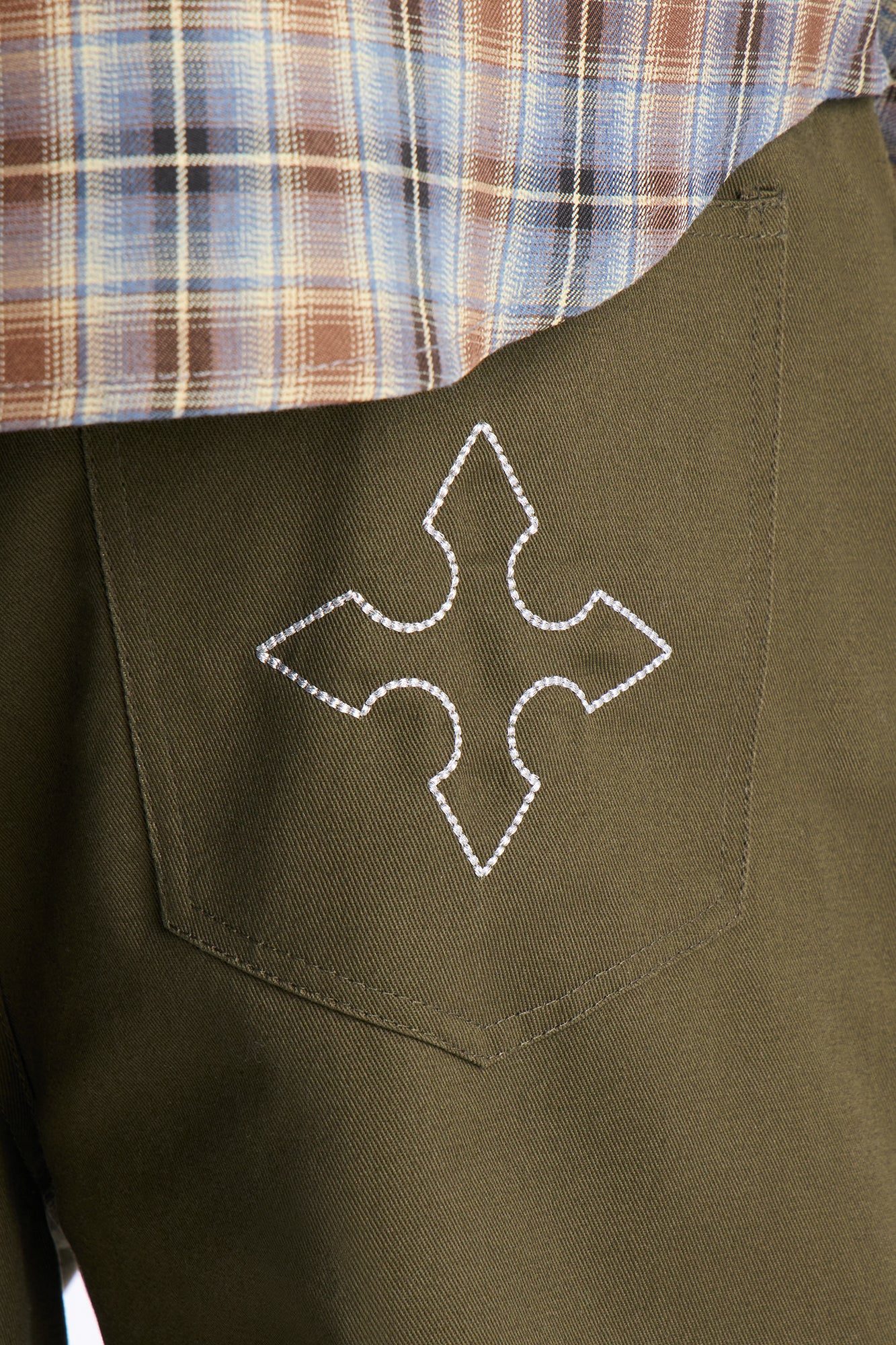 Relaxed Vatican City Stitched Embellished Short - Olive - Image 6