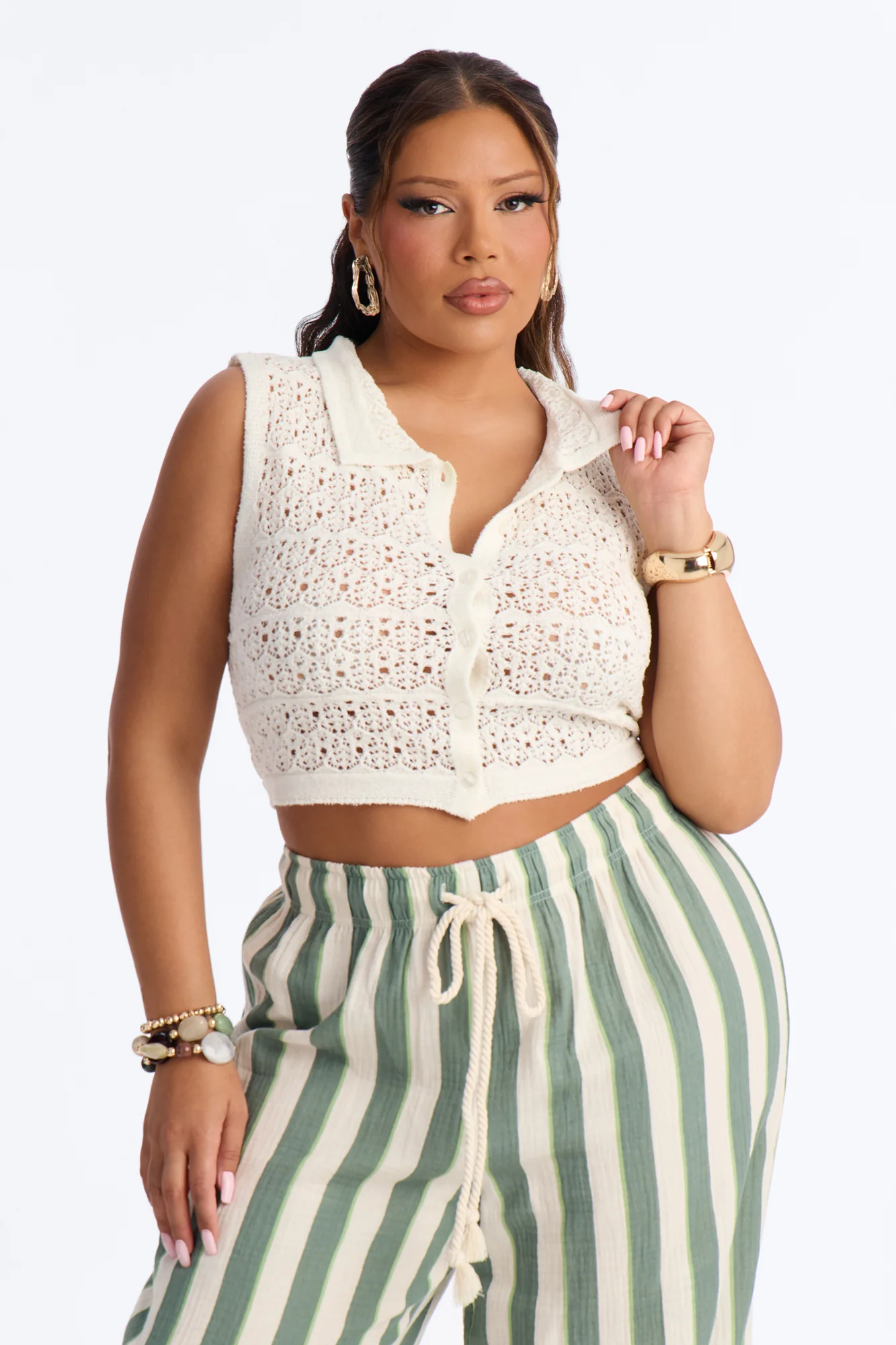 Rhiannon Cropped Crochet Vest Top - Cream - Image 5