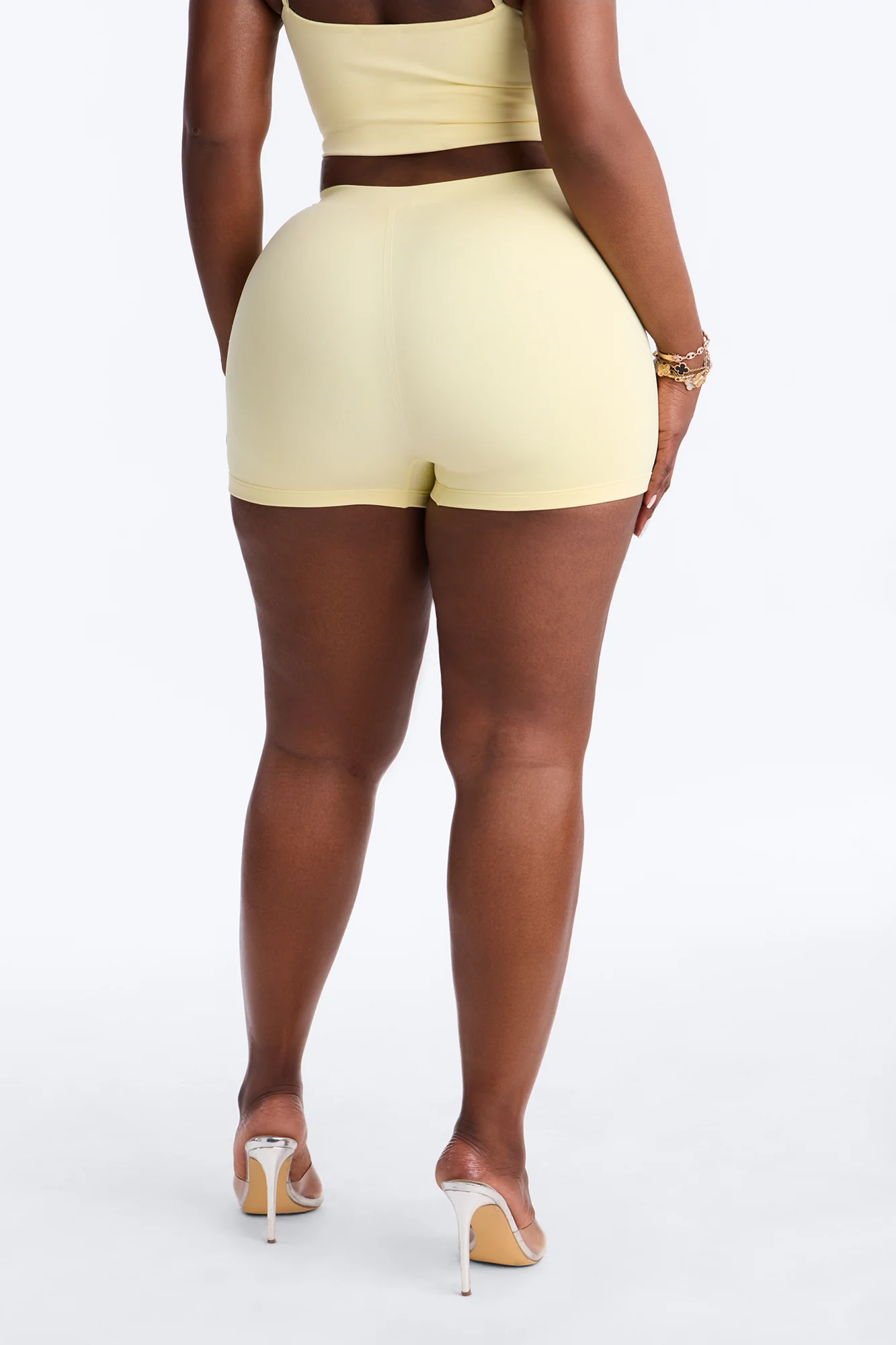 Seamless Smooth Double Lined Micro Hot Short - Butter Yellow - Image 3