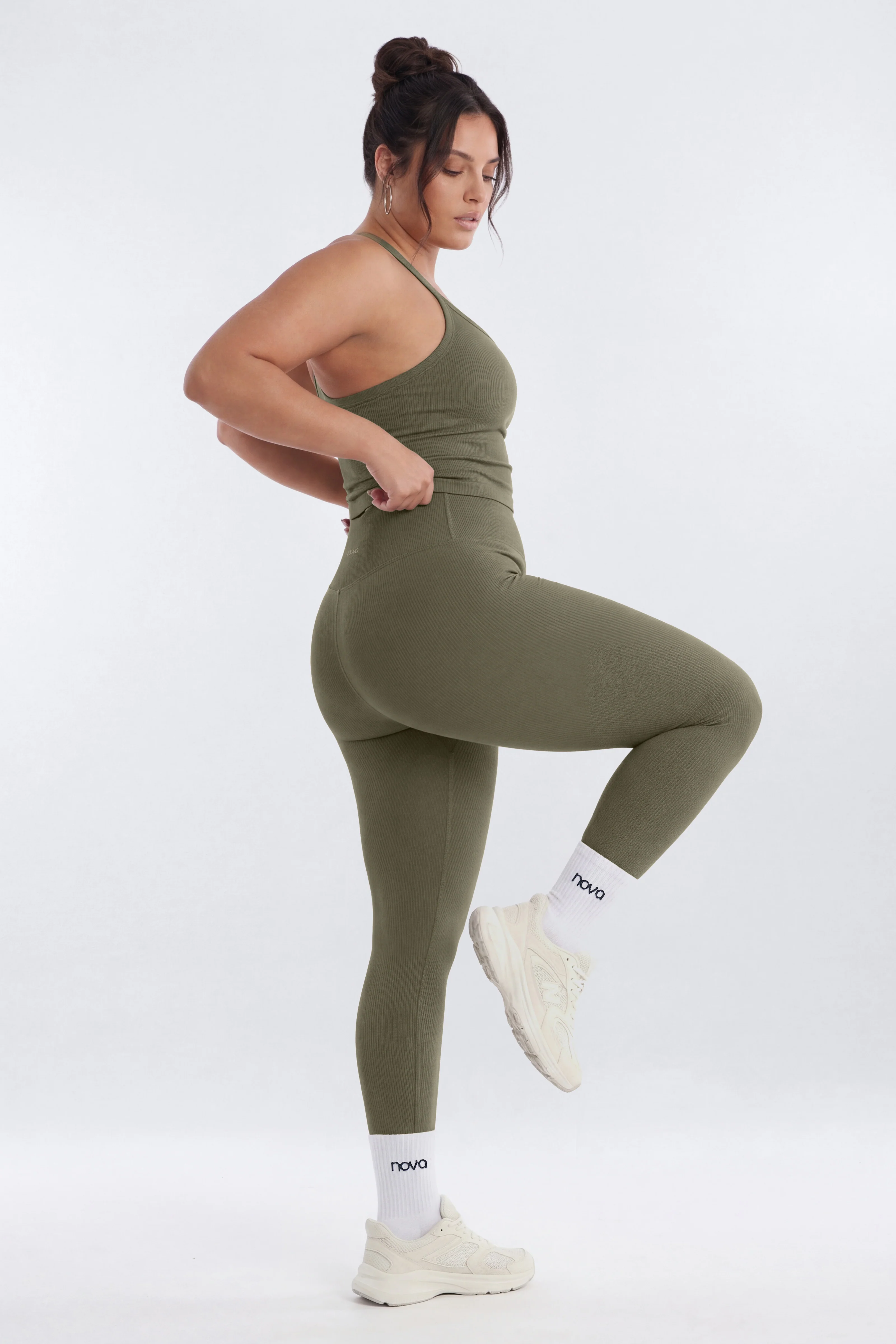 SeamlessLift™ 25″ High Rise Legging - Moss - Image 5