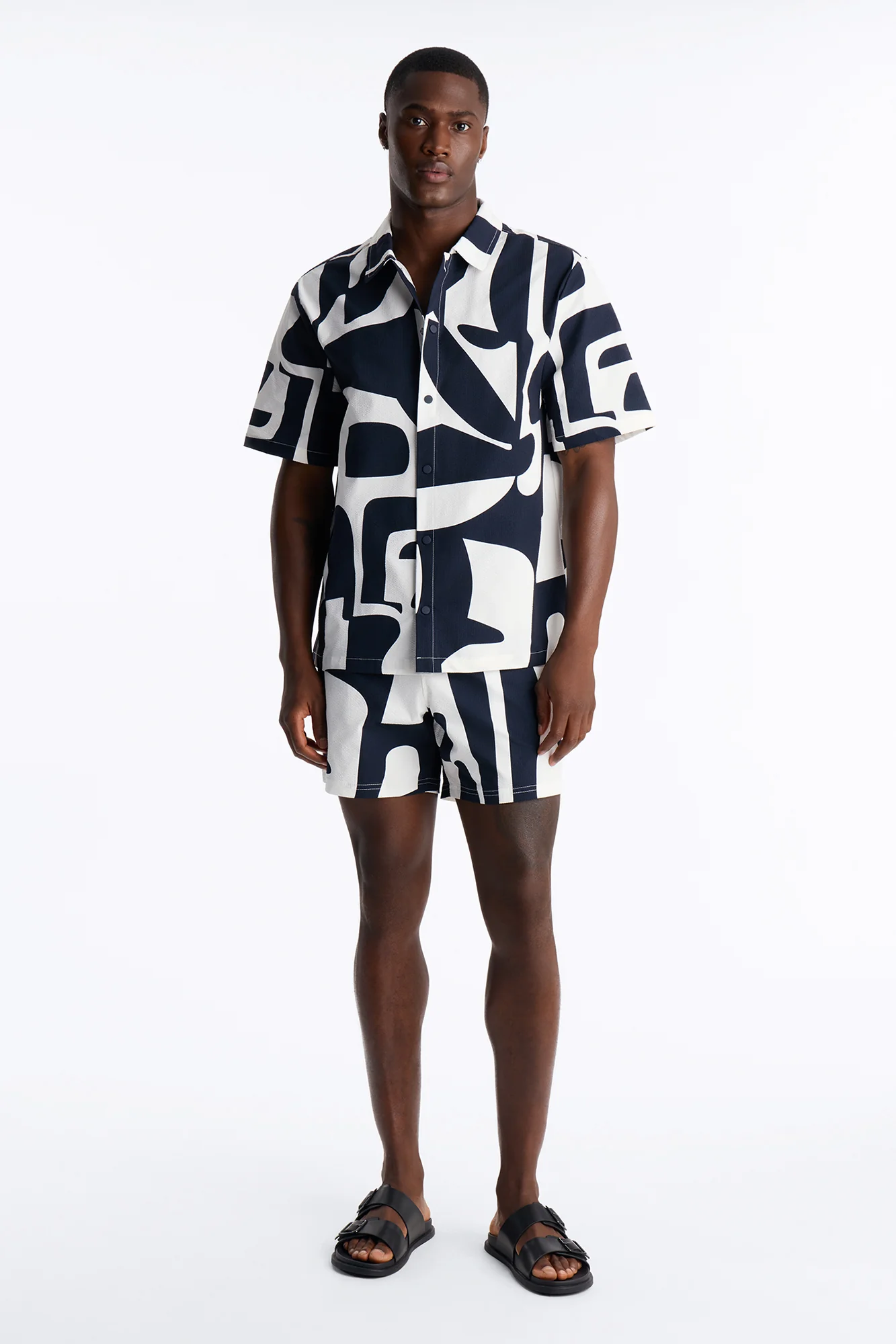 Seersucker Abstract Geo Printed Closed Collar Shirt - Navy/combo - Image 2
