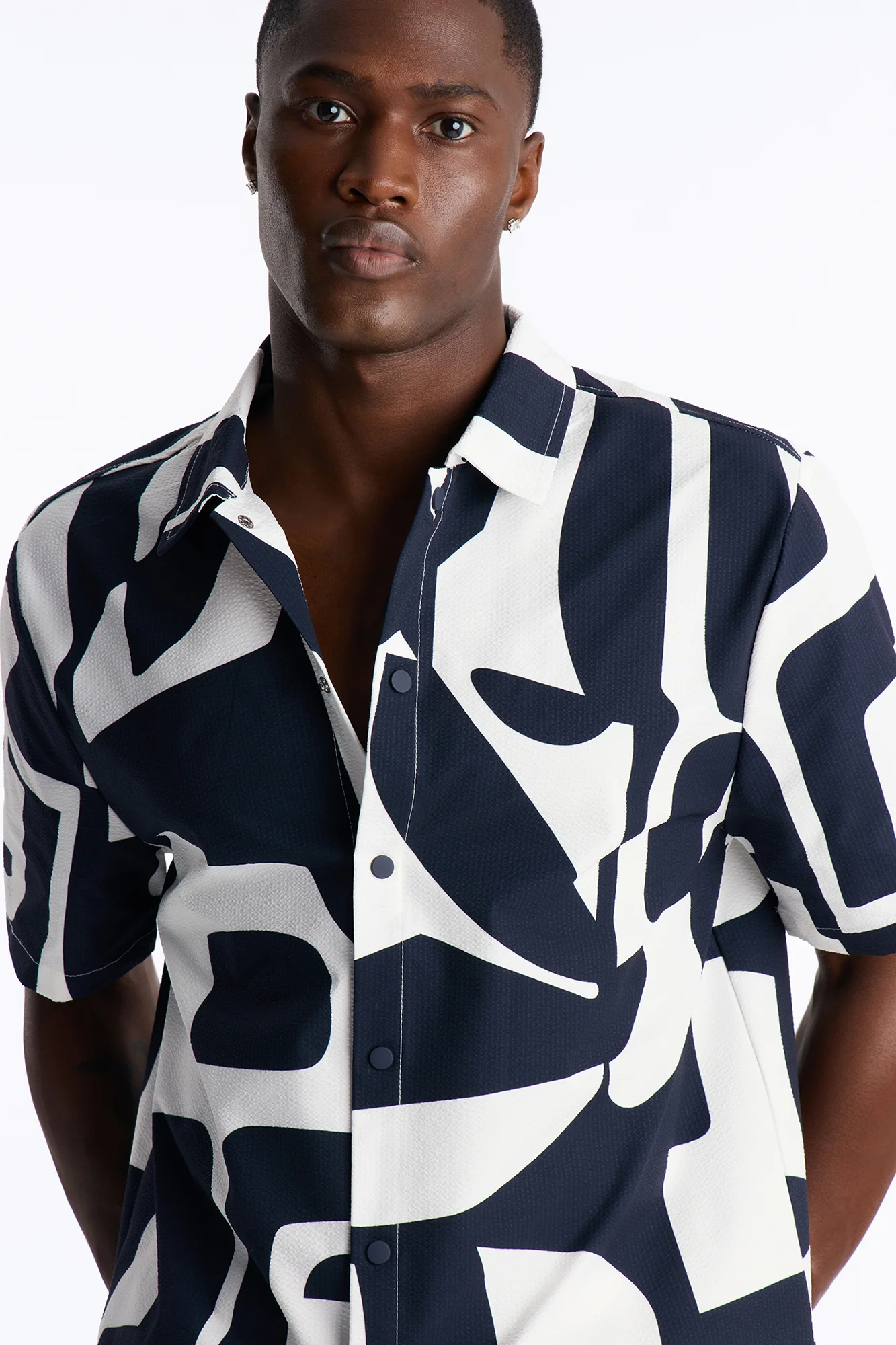 Seersucker Abstract Geo Printed Closed Collar Shirt - Navy/combo - Image 4
