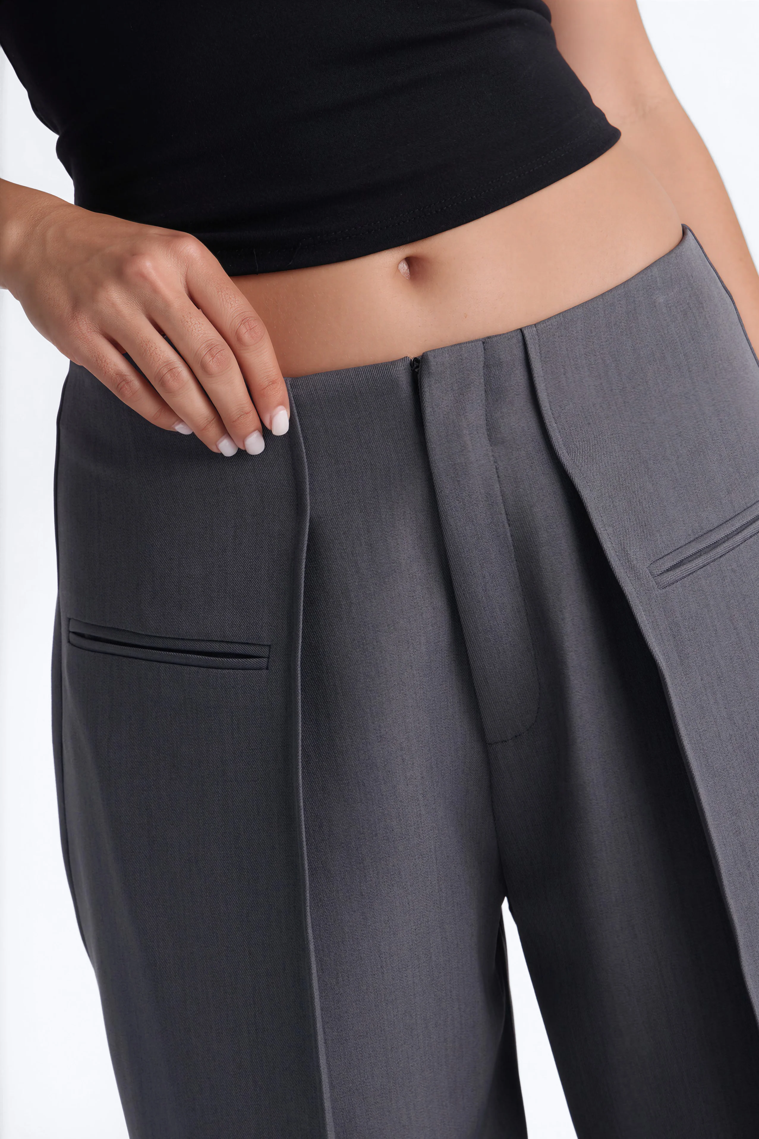 Sequoia High Rise Wide Leg Deep Pleated Trouser - Charcoal - Image 3