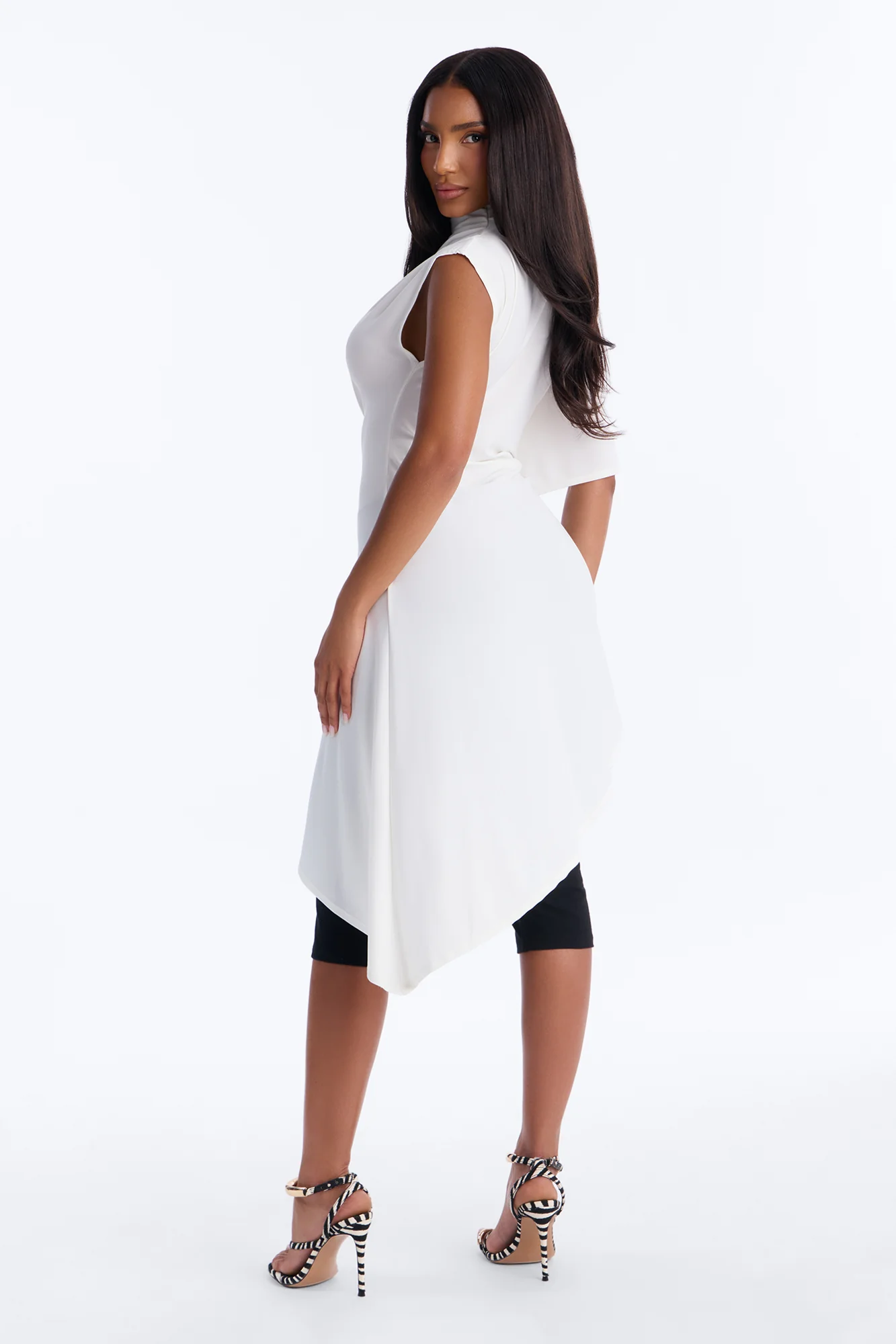 She's Divine Long Asymmetrical Short Sleeve Top - Cream - Image 4