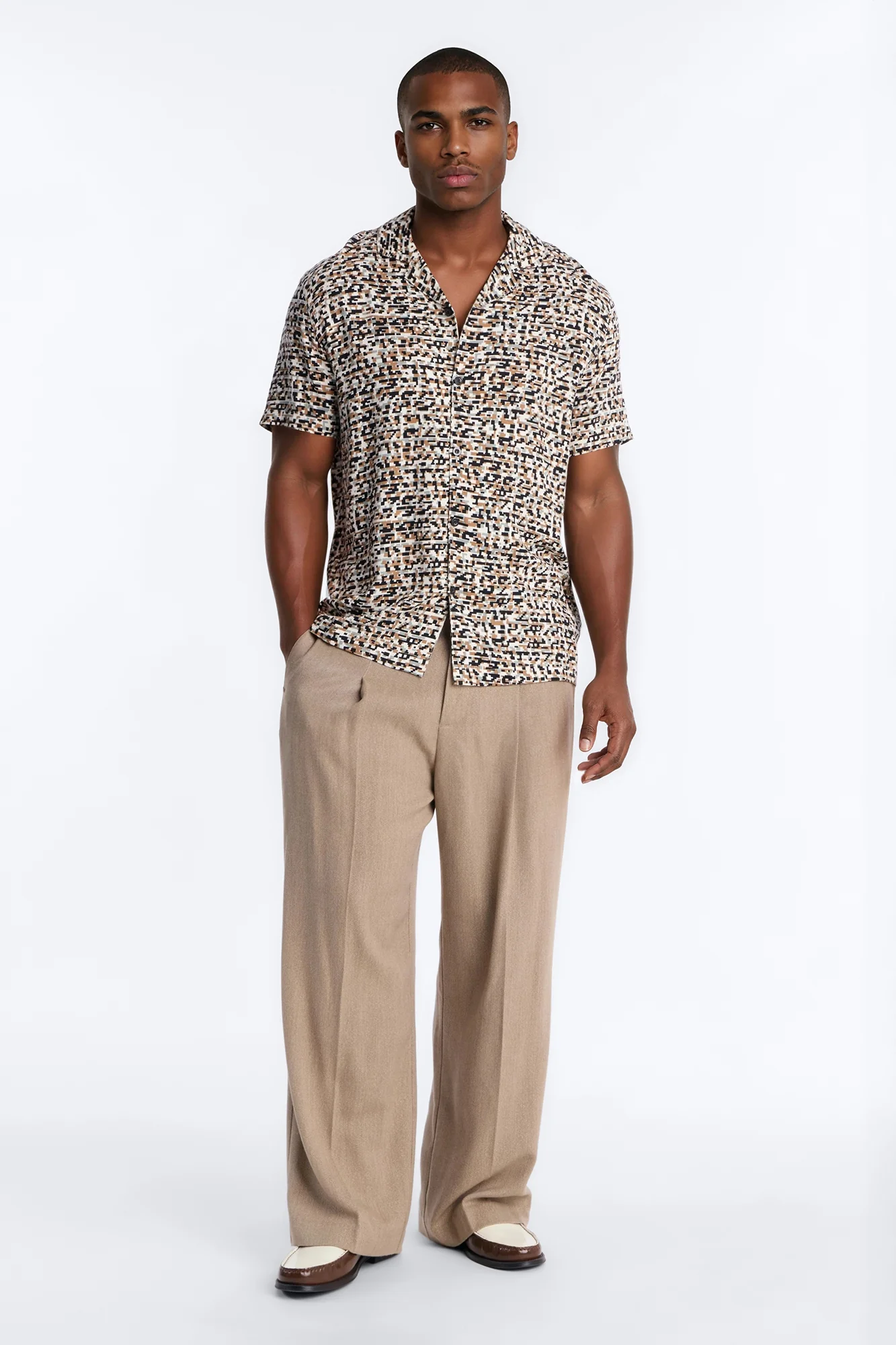 Shoreline Cuban Collar Button Up Shirt - Black - Image 2