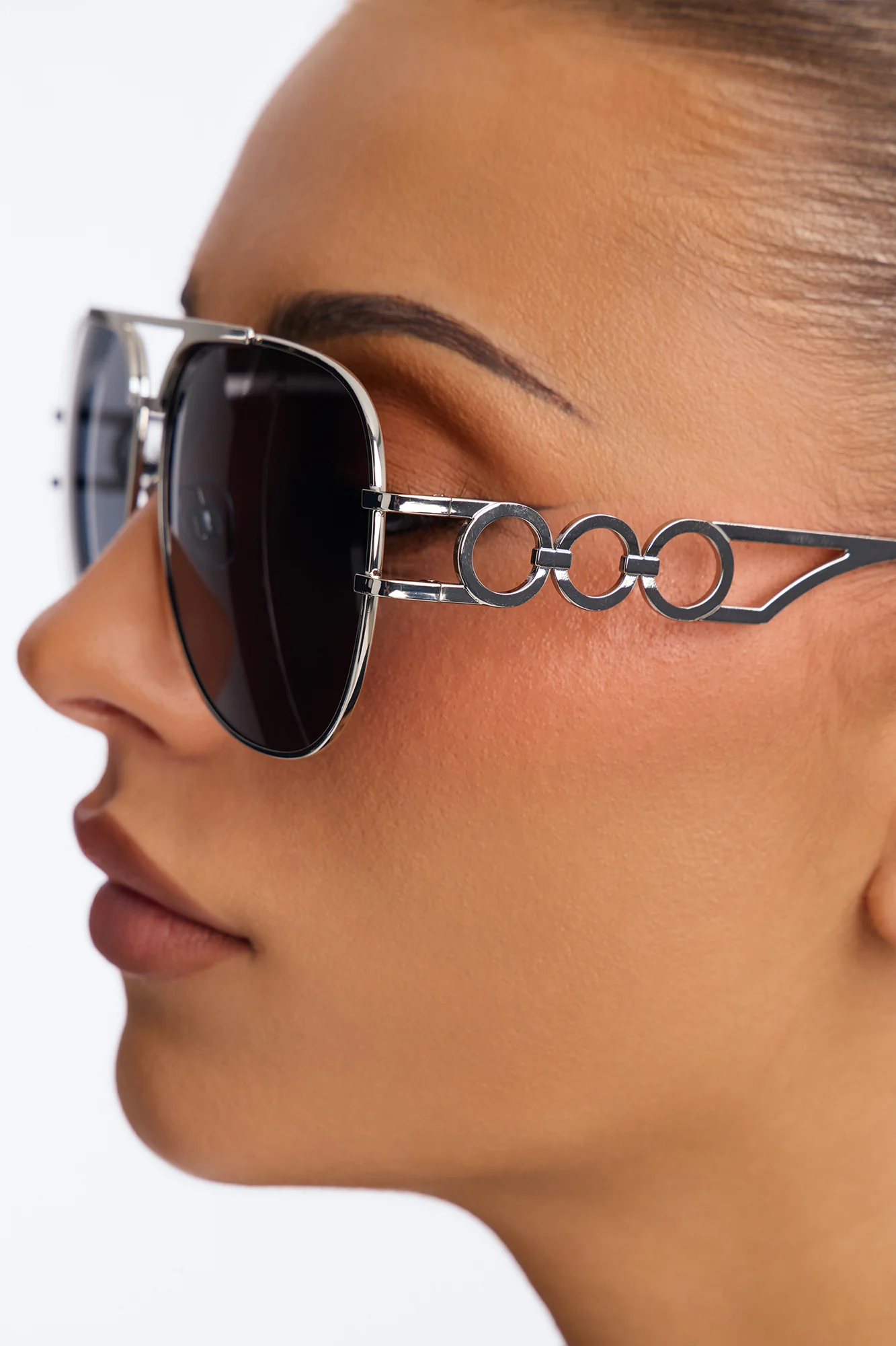 Shotgun Baddie Sunglasses - Silver/Black - Image 2