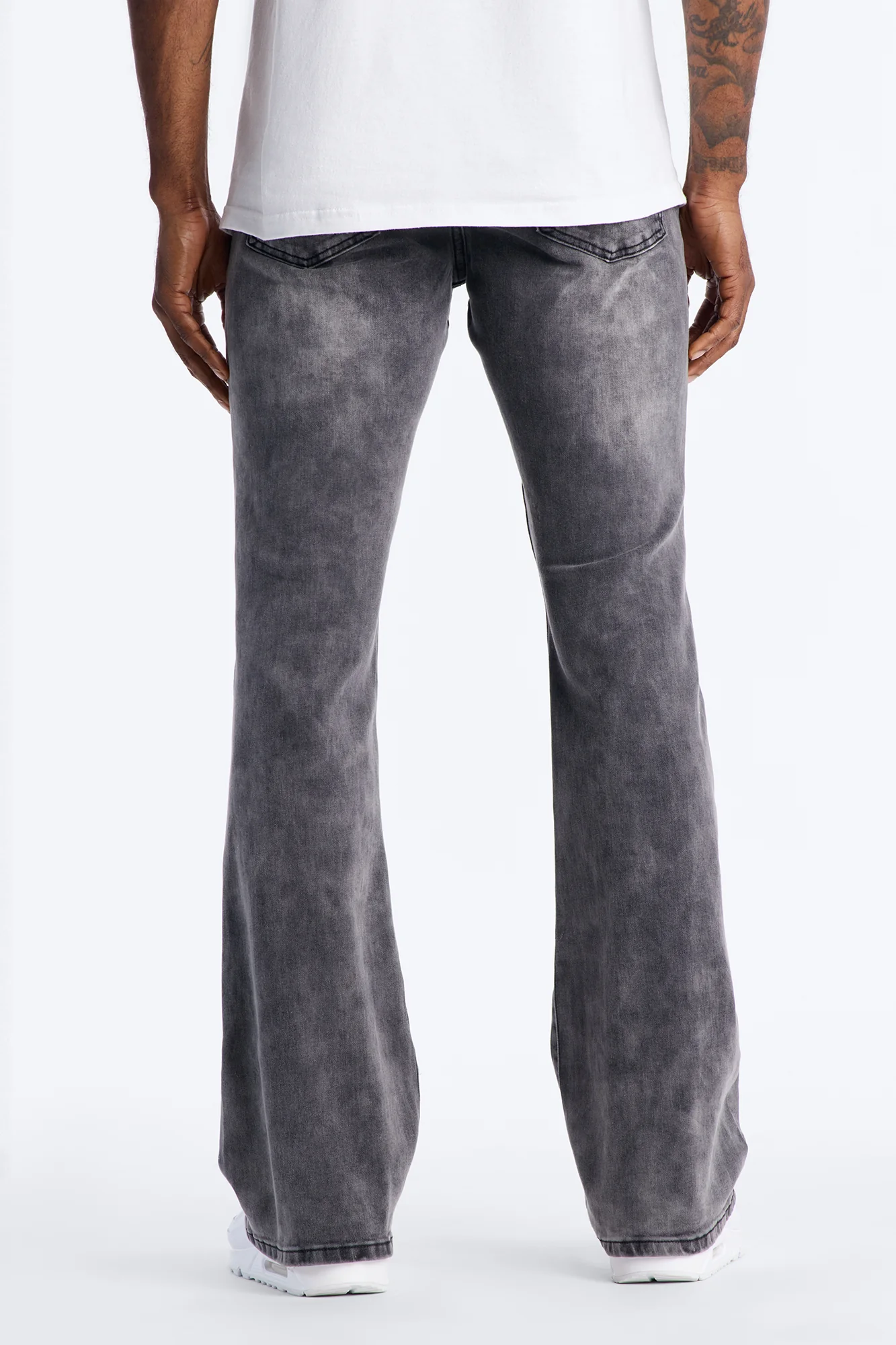 Stacked Skinny Flare Cosmo Jean - Black Wash - Image 4