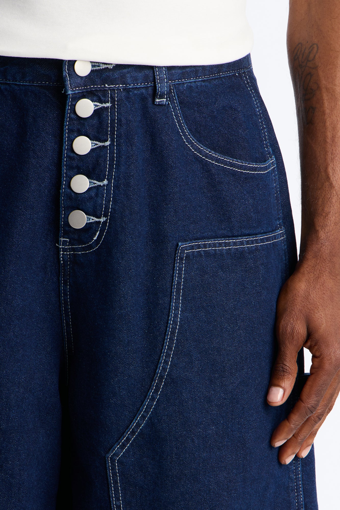 Super Baggy Button Drop Denim Shorts - Dark Wash - Image 3