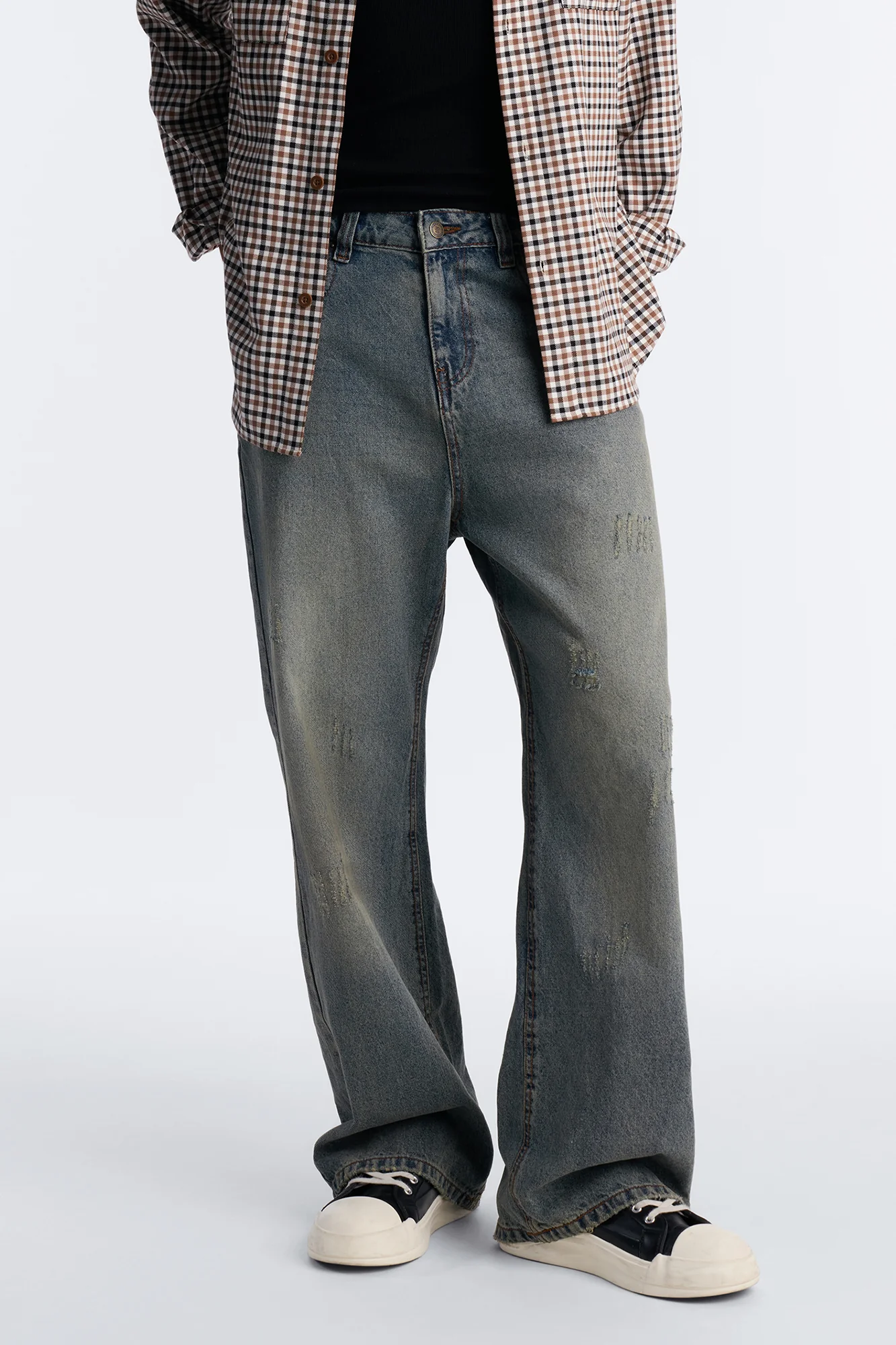 The Monday Baggy Jean - Light Blue Wash