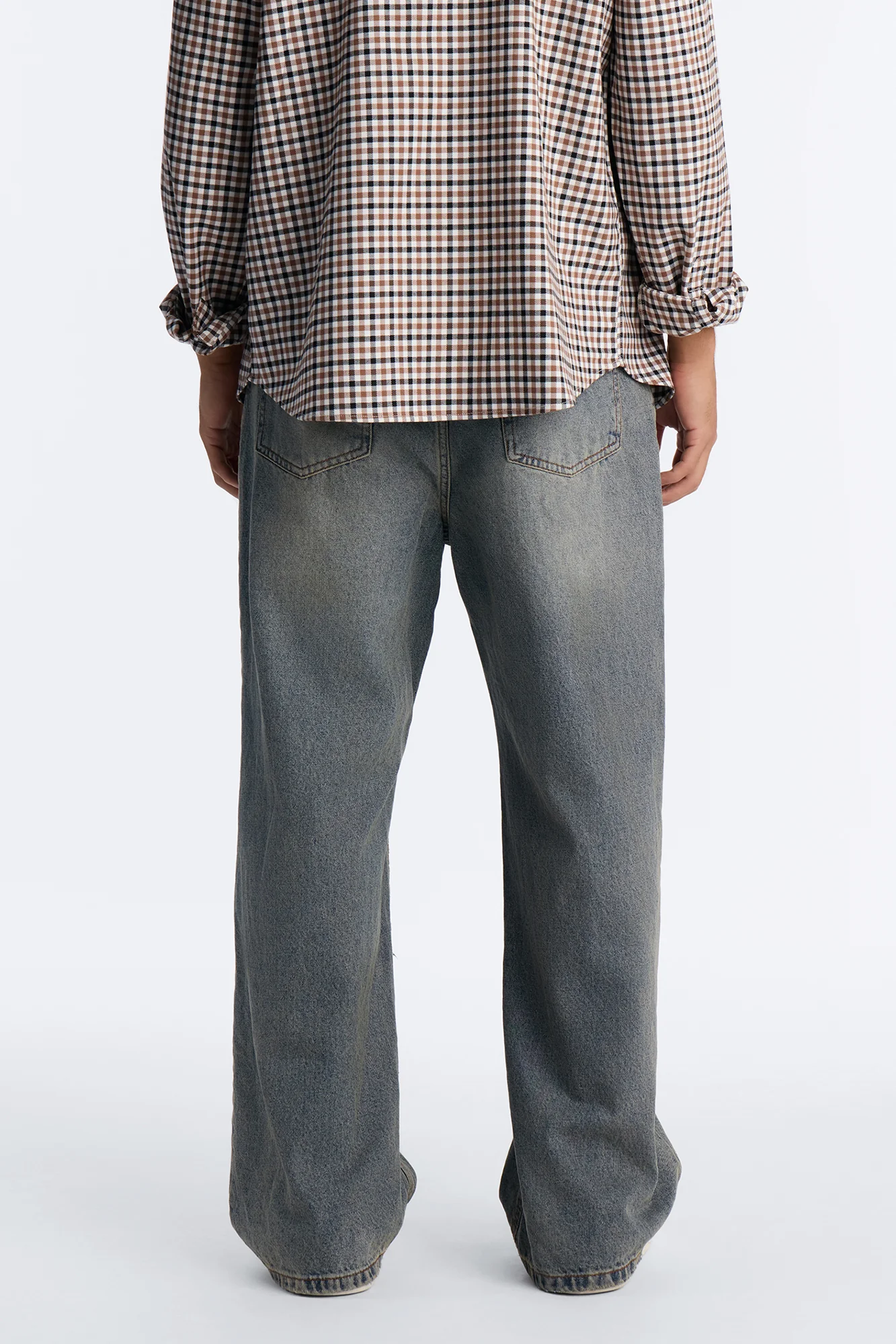 The Monday Baggy Jean - Light Blue Wash - Image 4