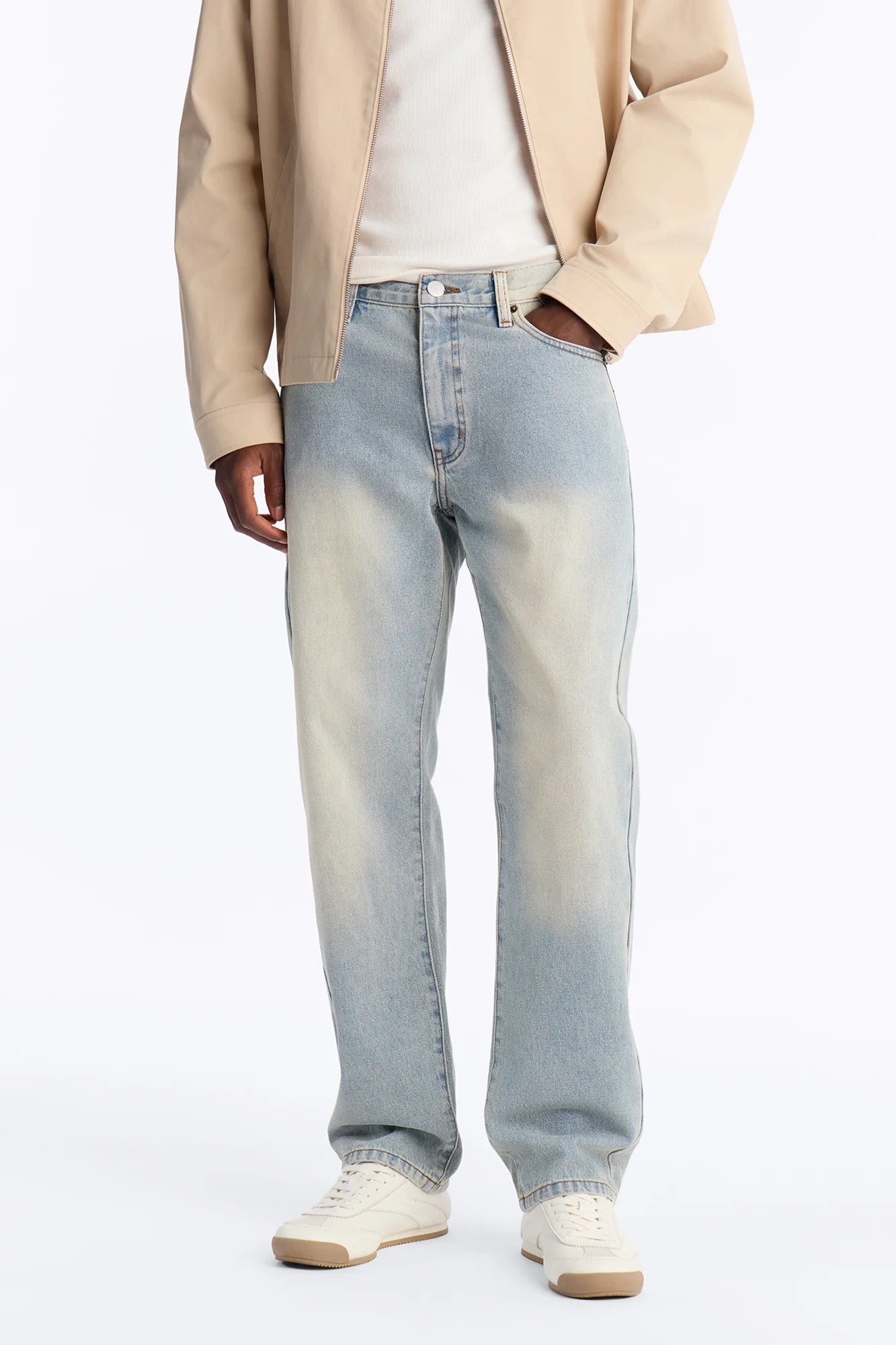 The Staple Straight Jean - Medium Wash