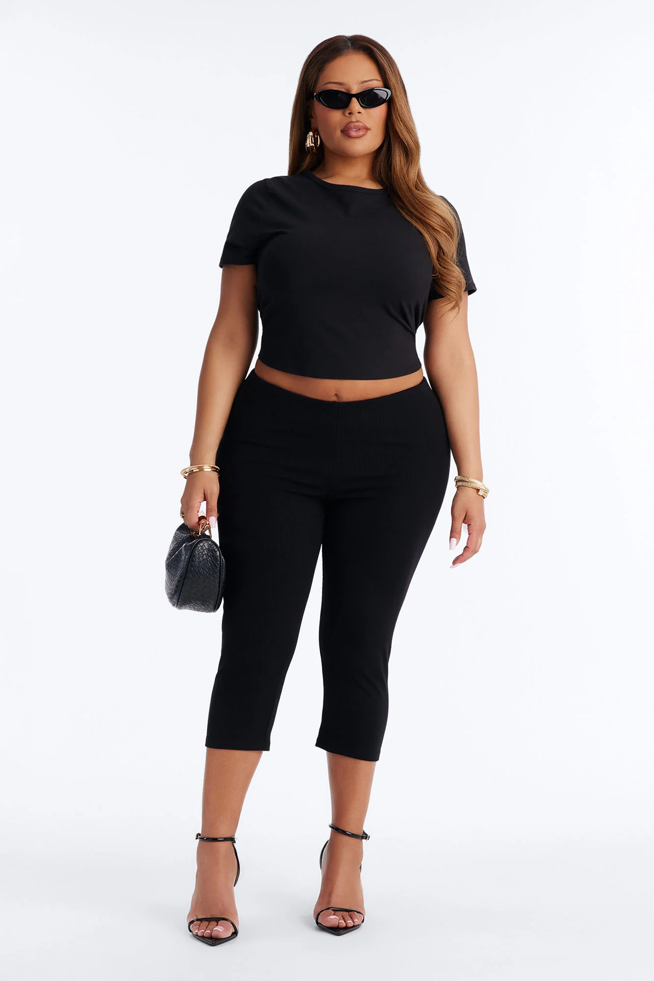 Ultra Ribbed Low Rise Capri Legging - Black - Image 4