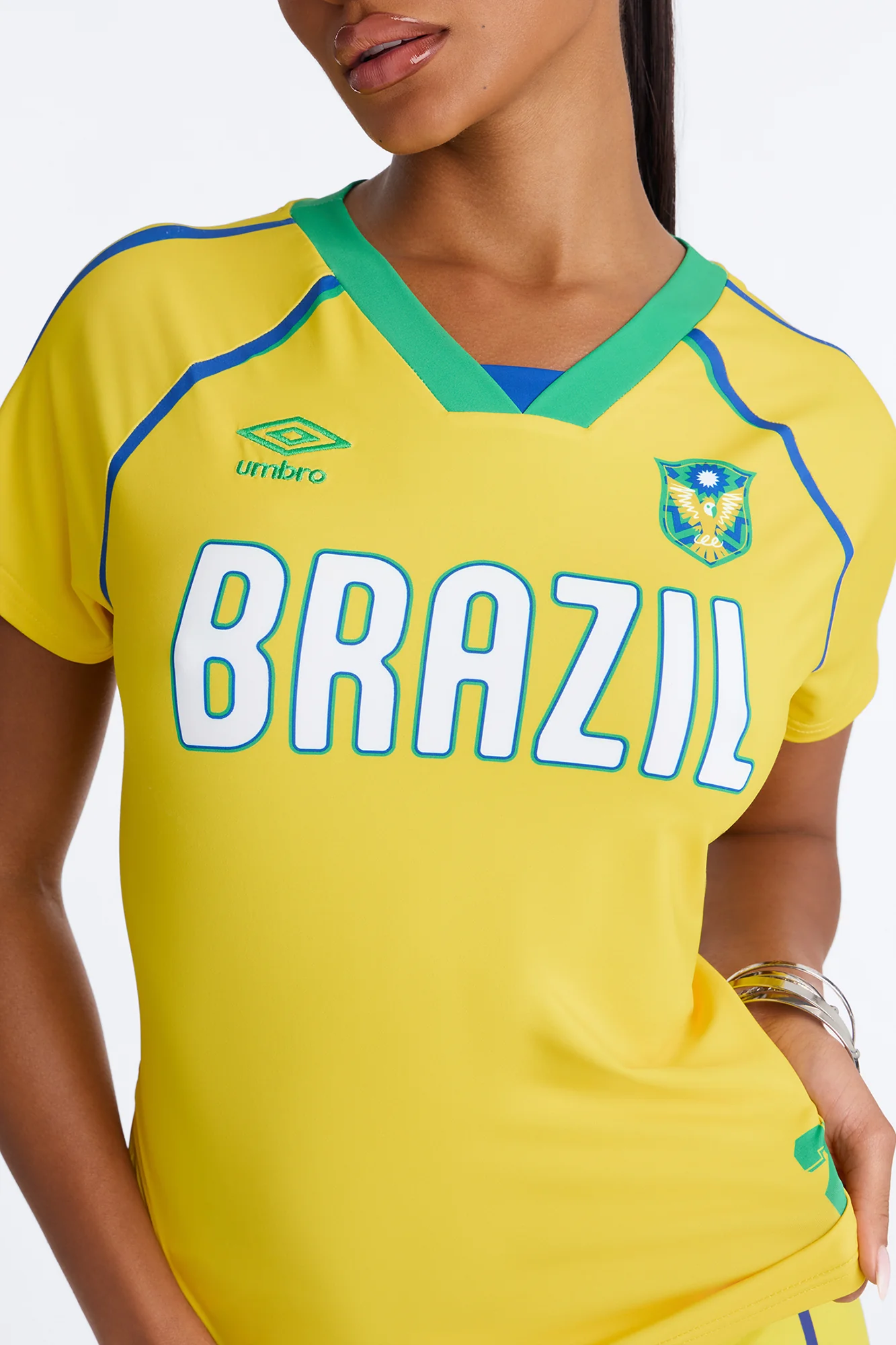 Umbro Brazil 24 Soccer Jersey - Yellow - Image 3