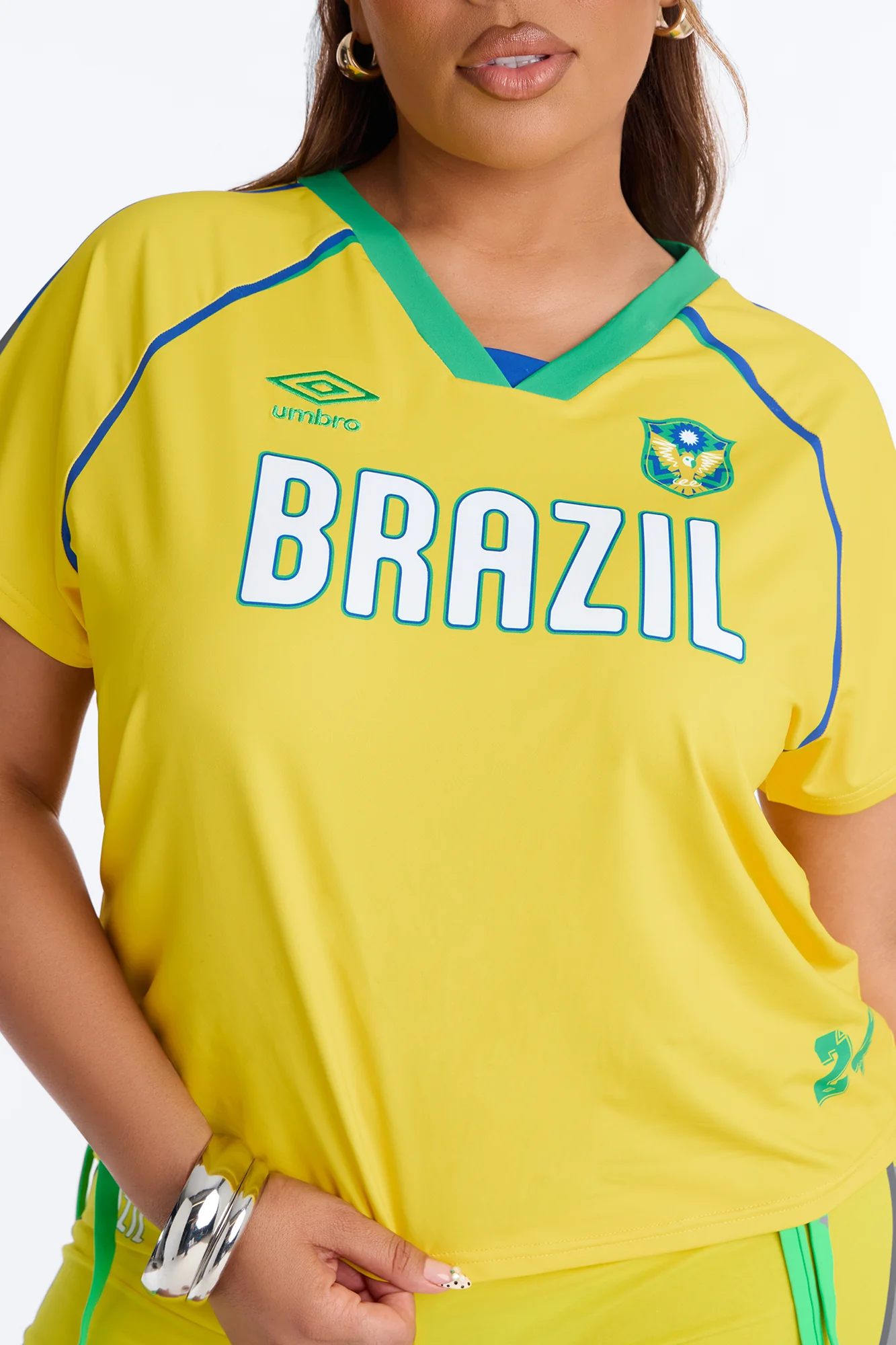 Umbro Brazil 24 Soccer Jersey - Yellow - Image 7
