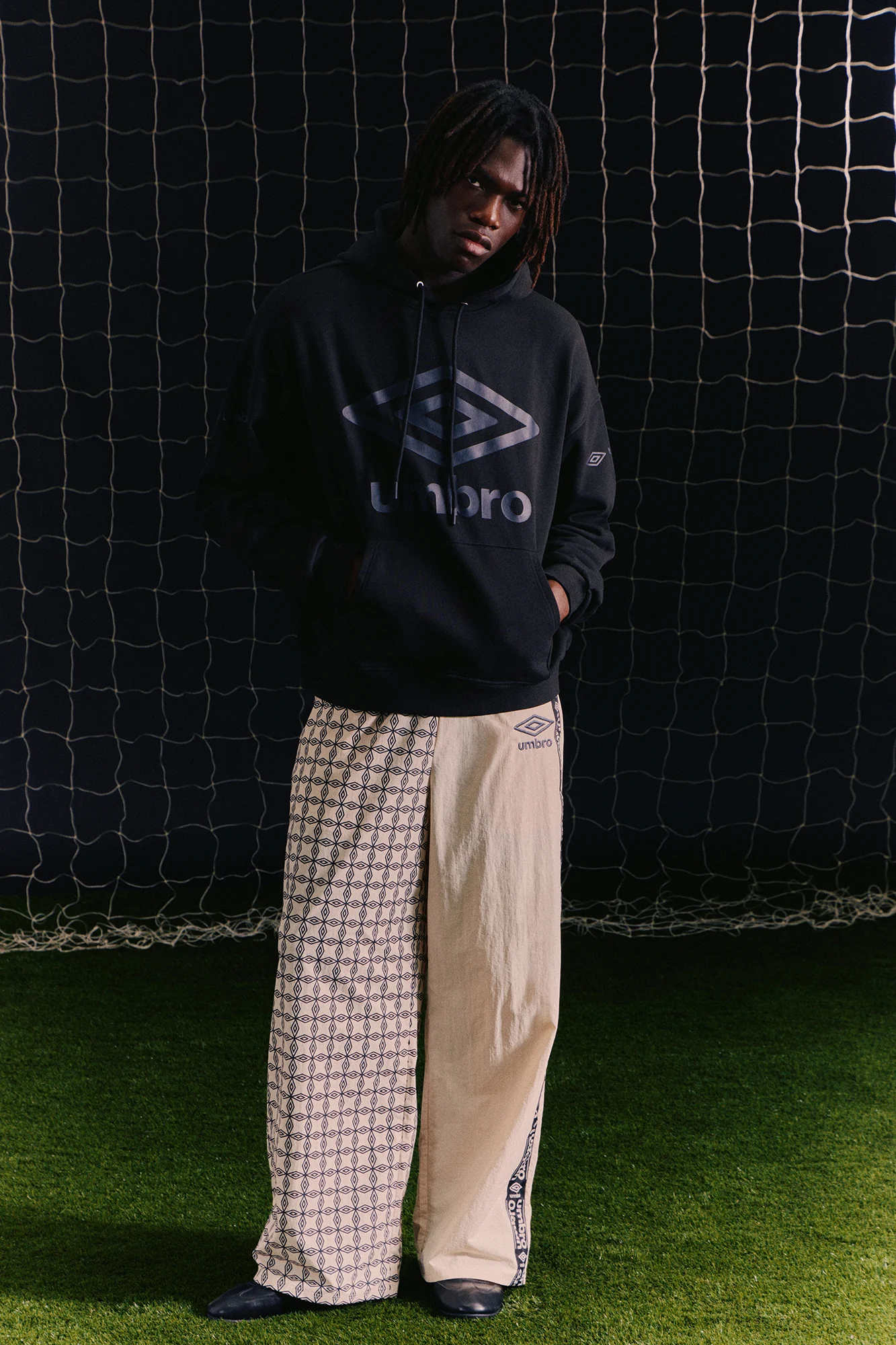 Umbro Hoodie - Black - Image 2
