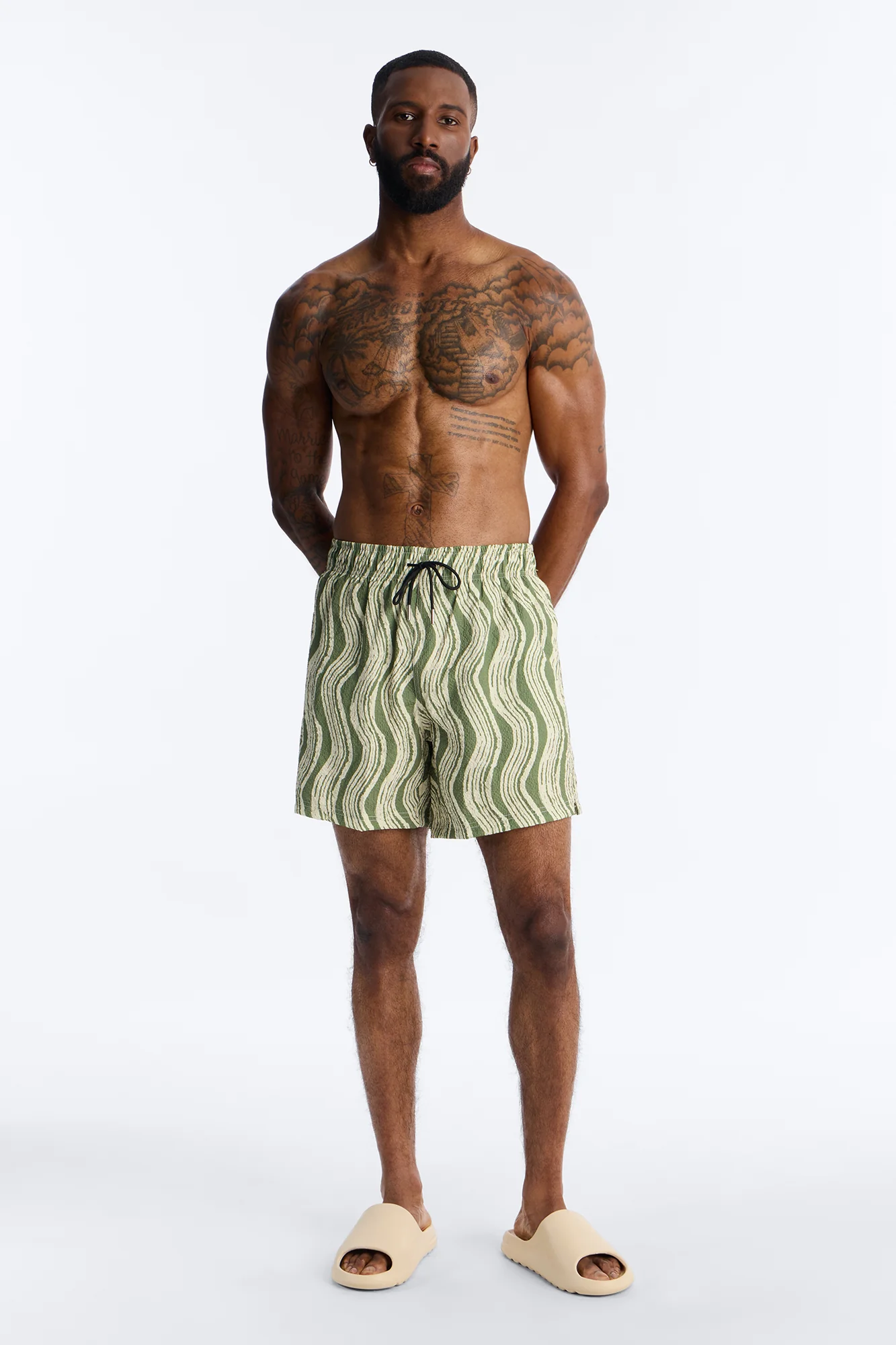 Wave Printed Seersucker Swim Trunk 6″ - Olive - Image 2