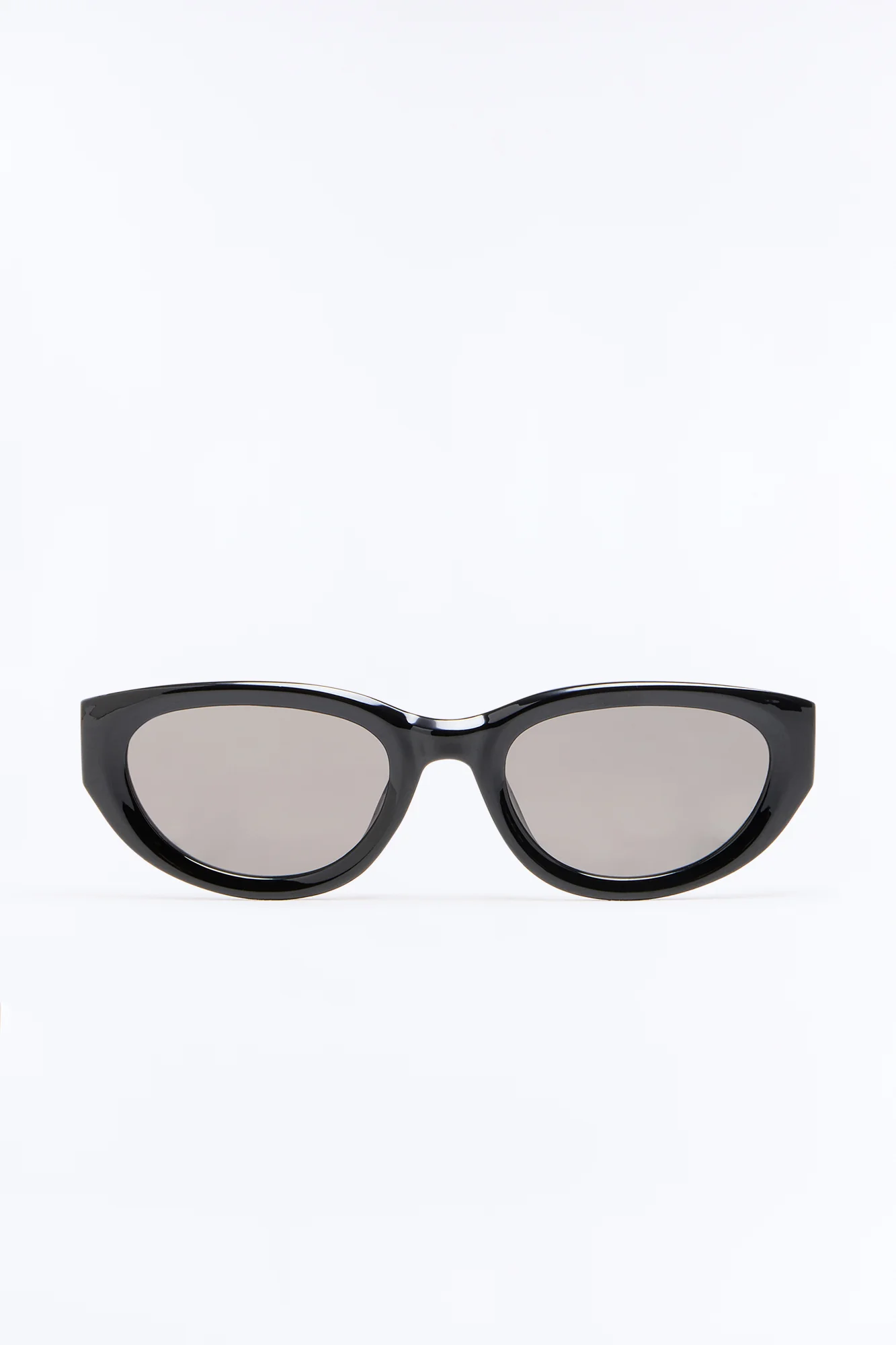 Weekend Things Sunglasses - Black - Image 3