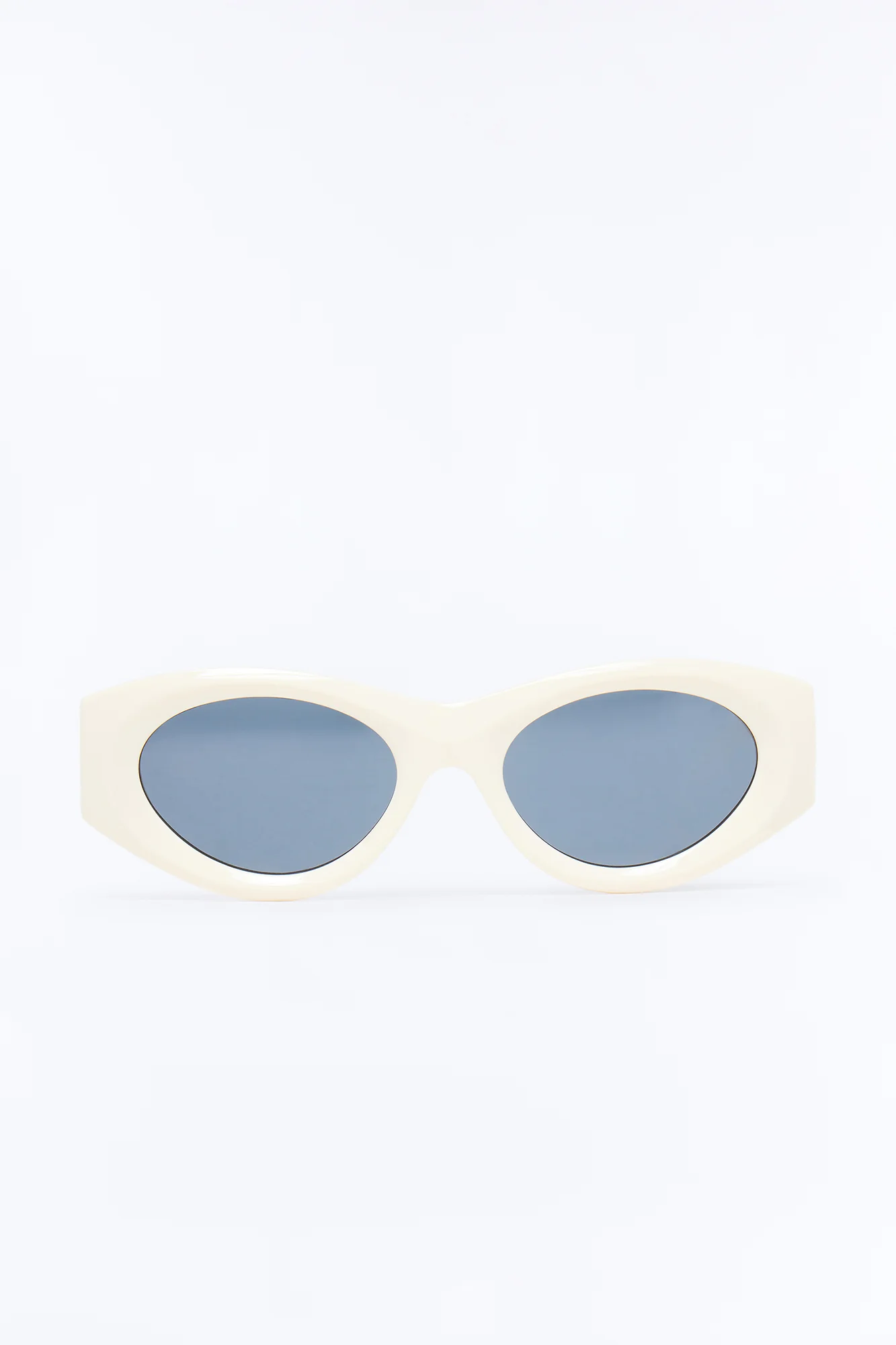 West Coast Wave Cat Eye Sunglasses - Ivory - Image 3