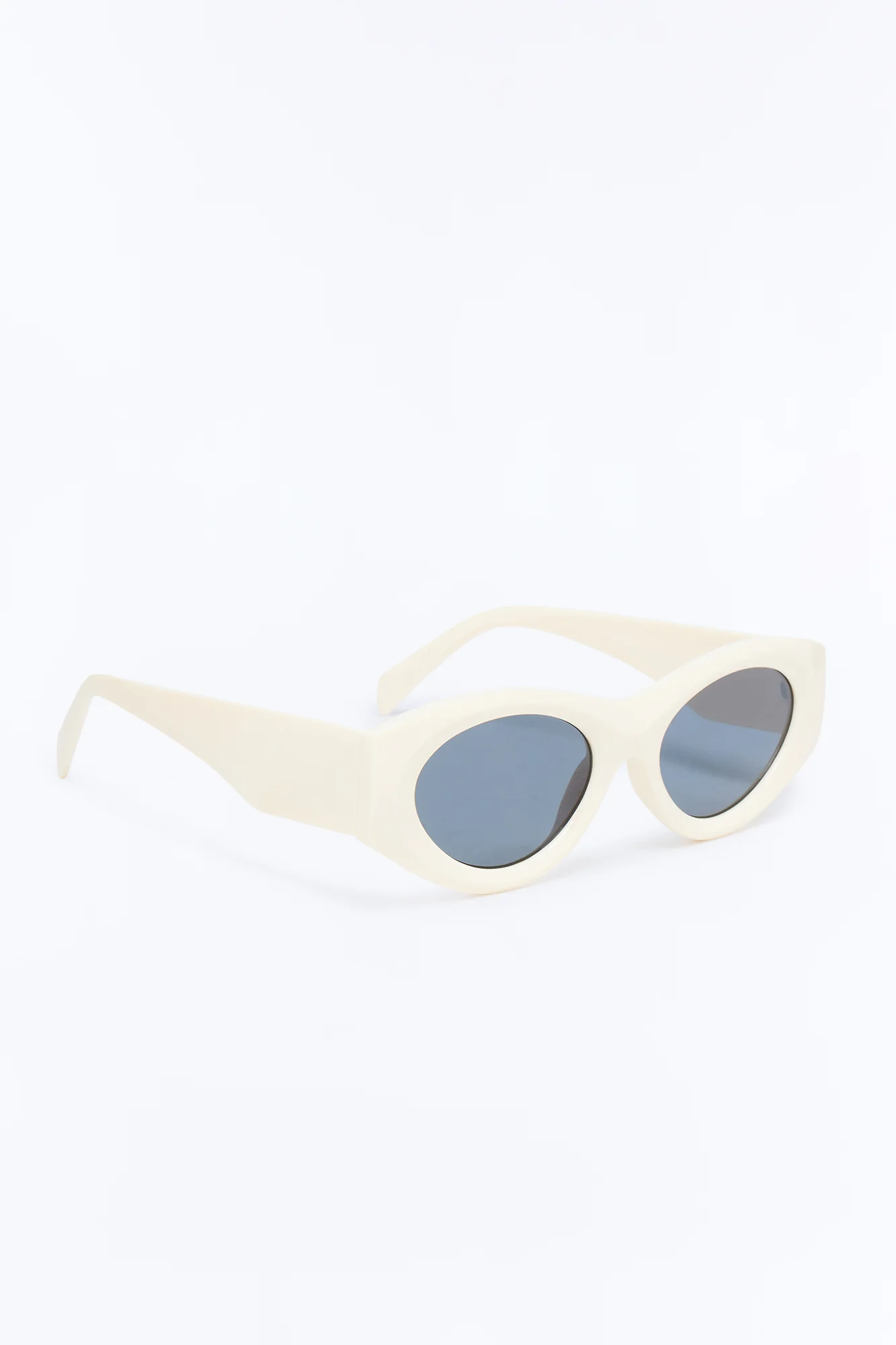 West Coast Wave Cat Eye Sunglasses - Ivory - Image 4