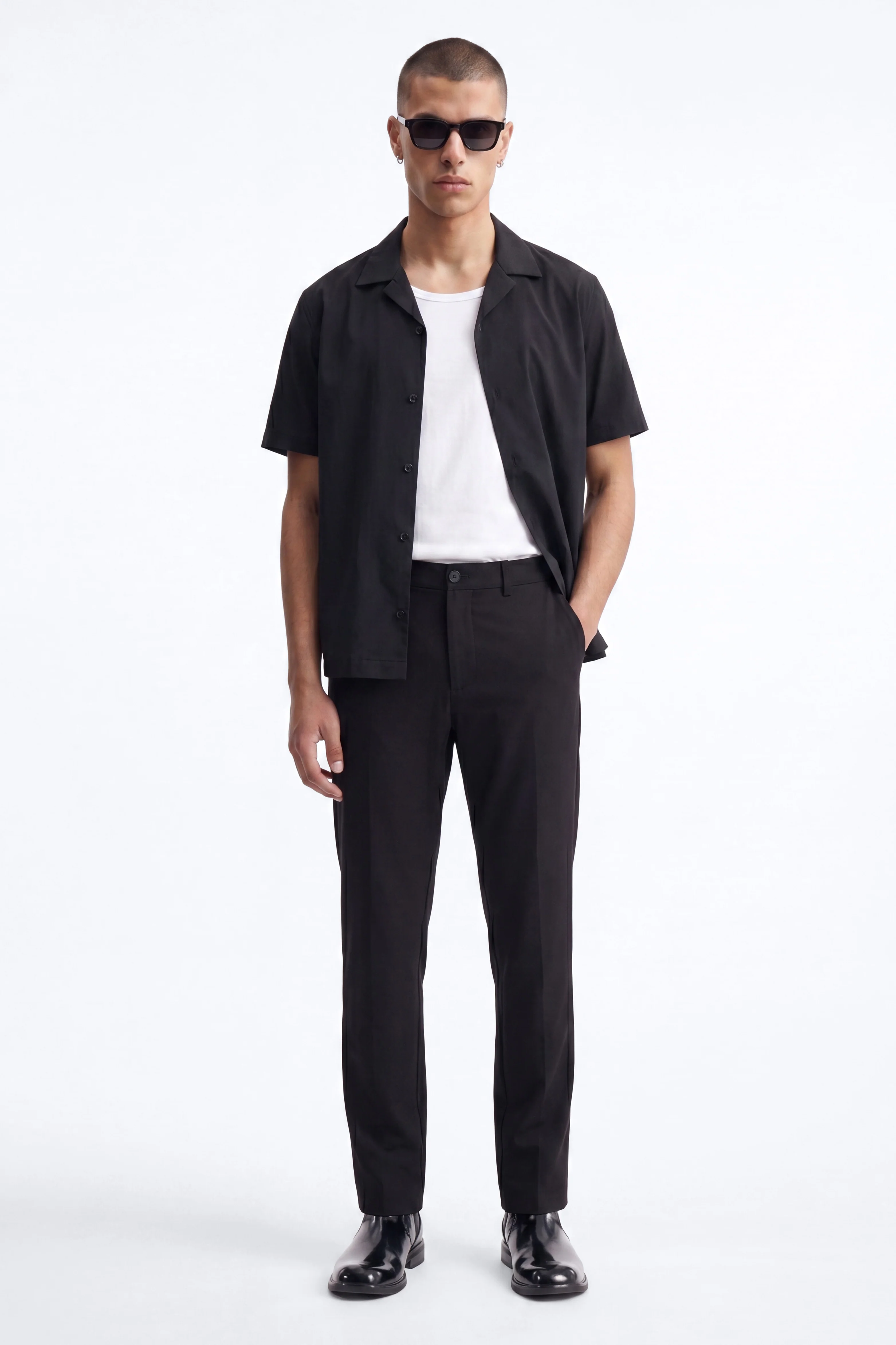 Wrinkle Resistant Slim Trouser - Black