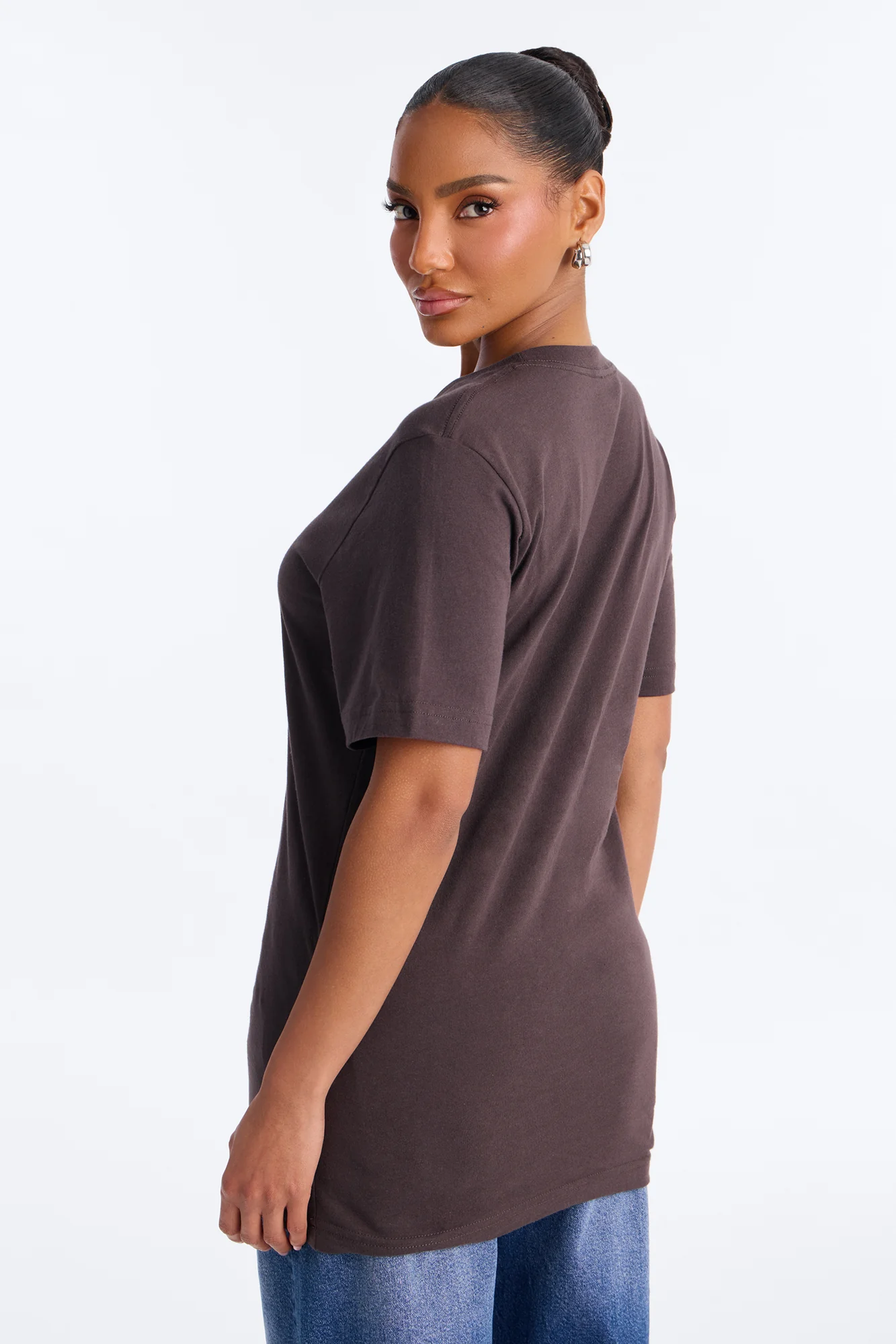 Your Favorite Everyday Essential T Shirt - Brown - Image 4