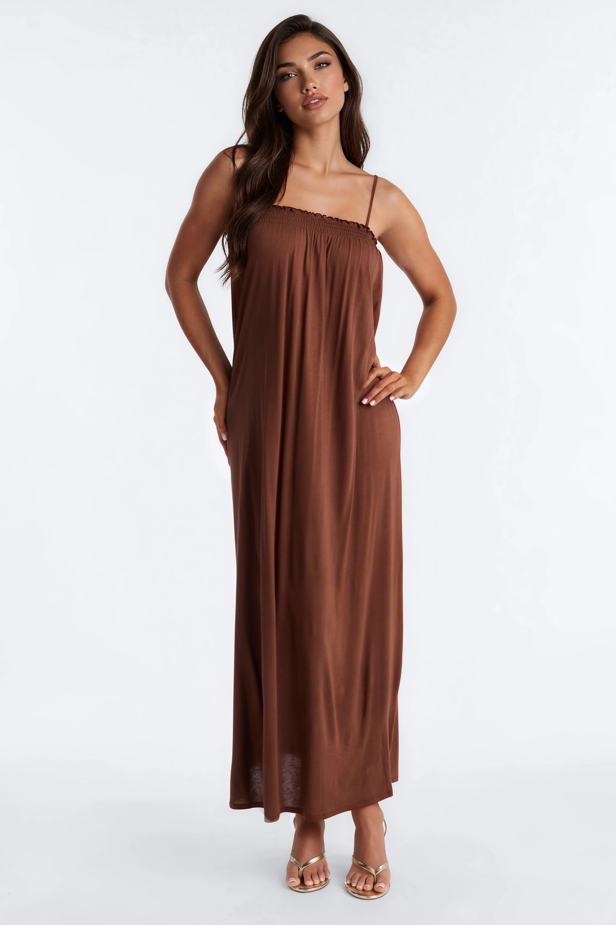 Zuri Flowy Maxi Dress - Chocolate